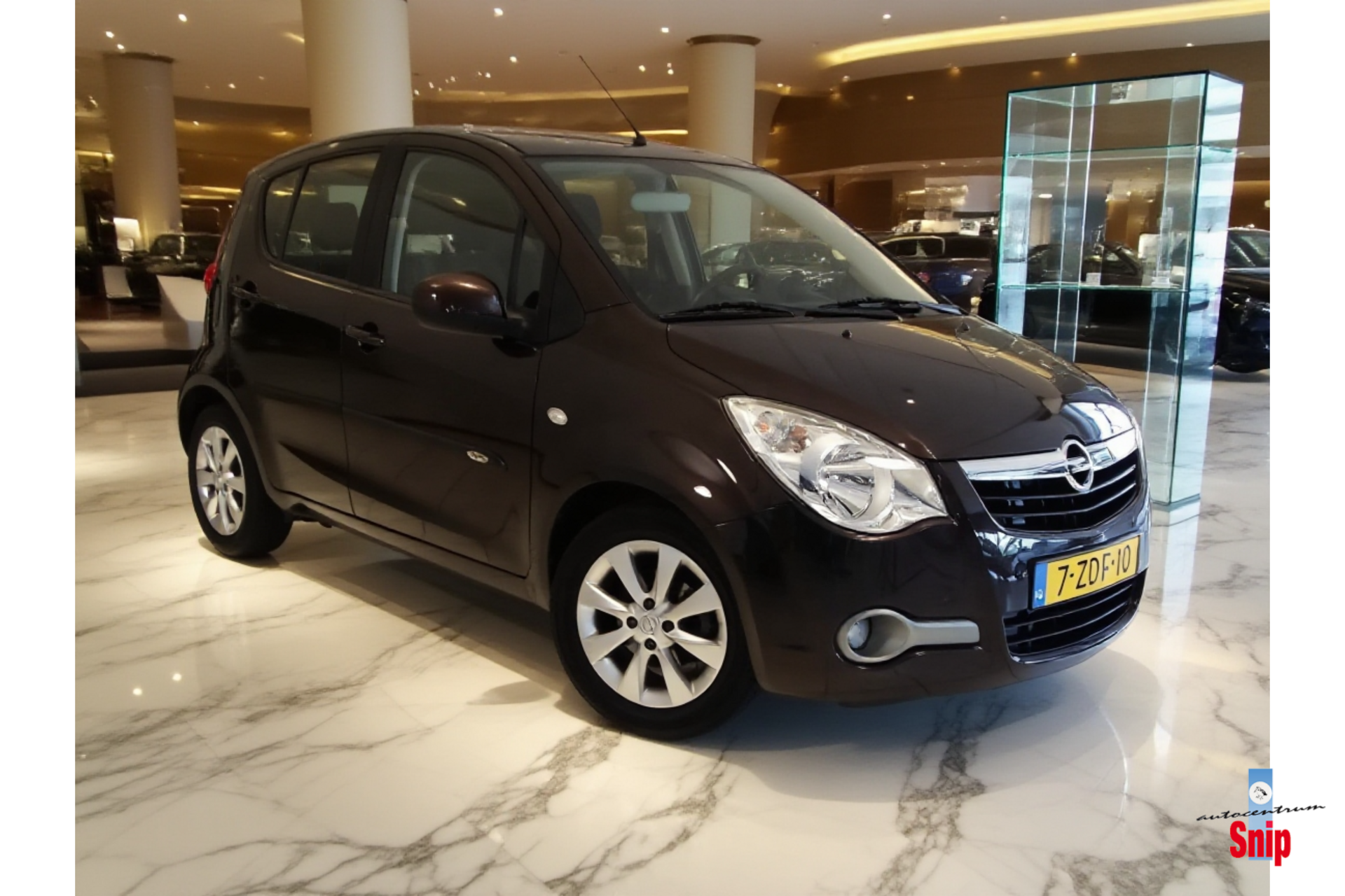 Foto van Opel Agila
