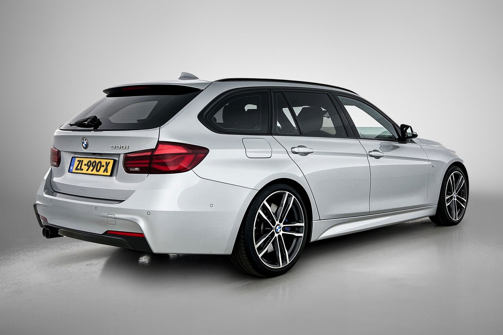 Foto van BMW 330i