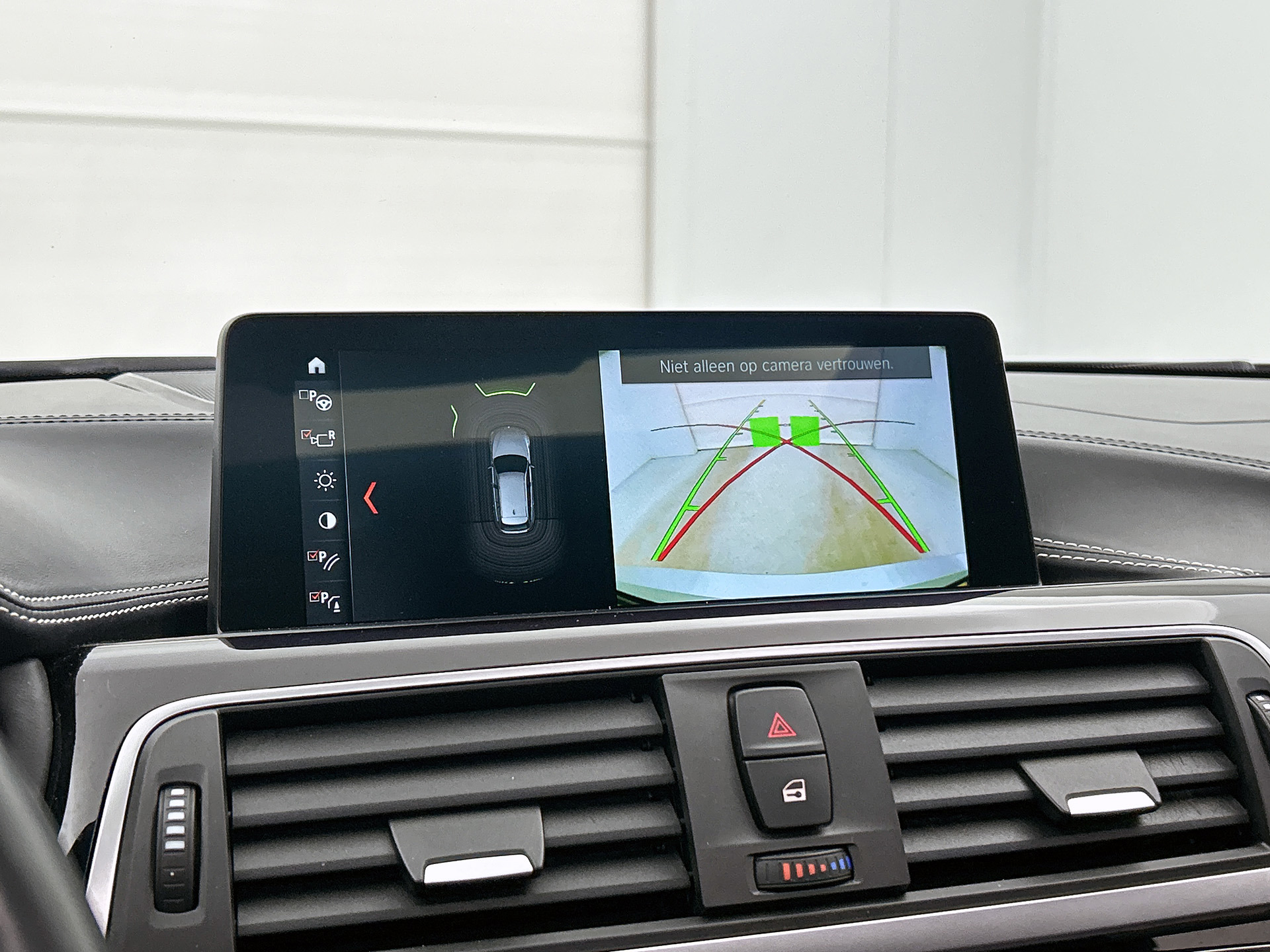 Foto van BMW 330i