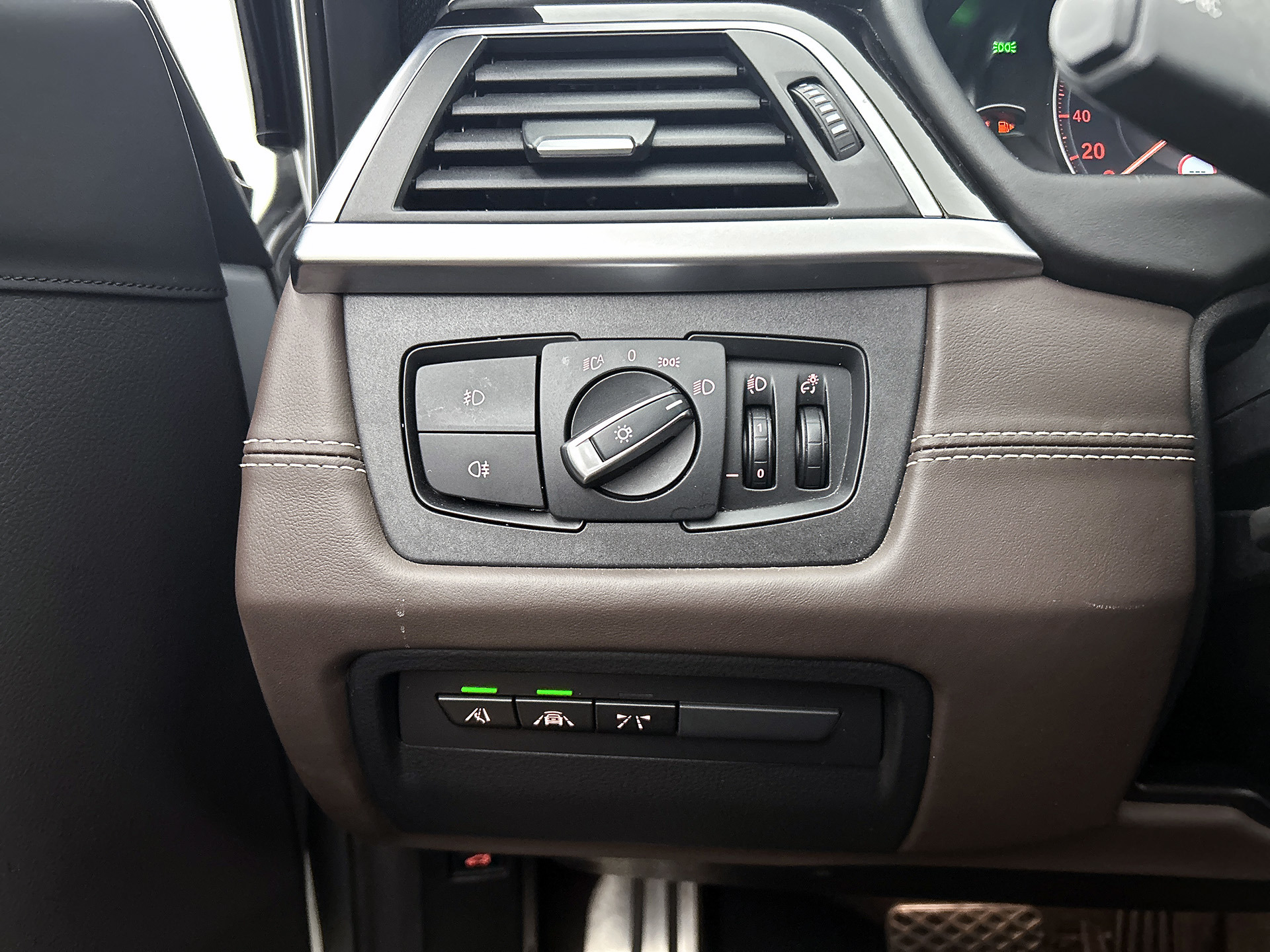 Foto van BMW 330i