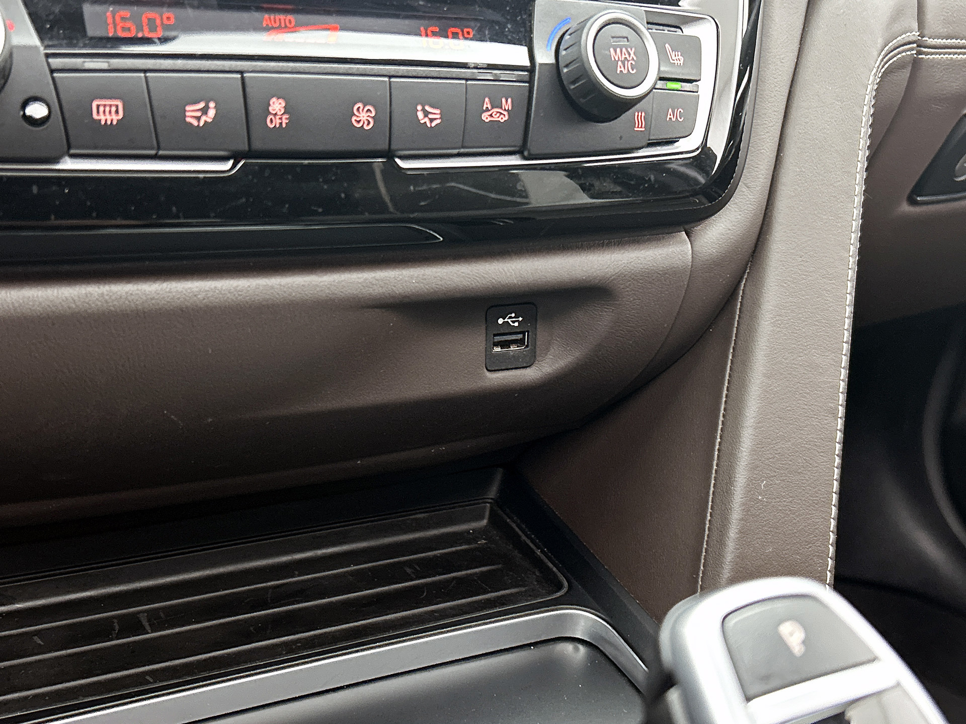 Foto van BMW 330i