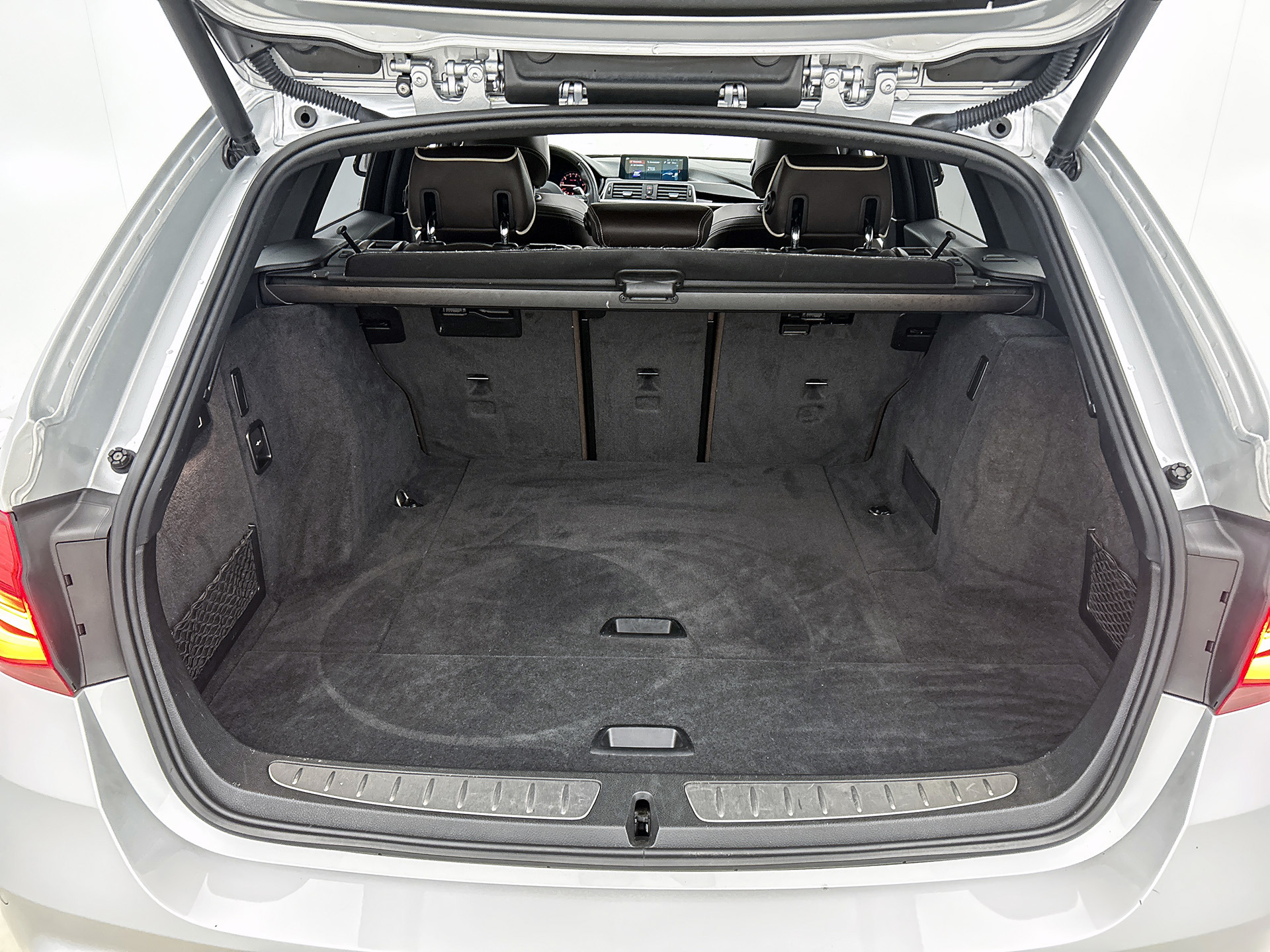 Foto van BMW 330i