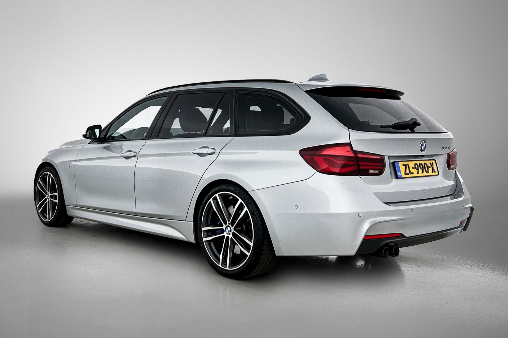 Foto van BMW 330i