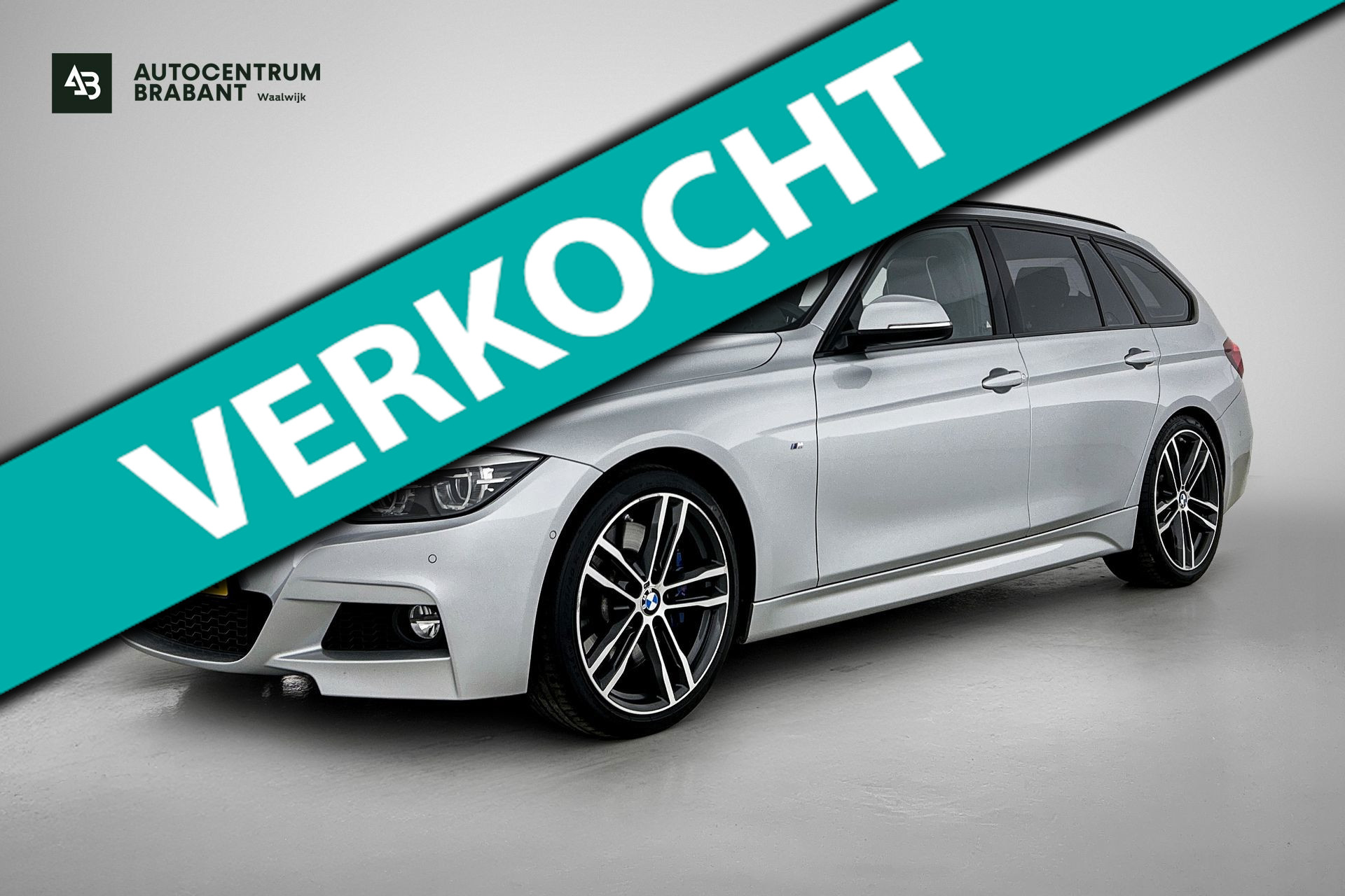 BMW 330i 330i High Executive M-sport( NL-auto, Dealer onderH, Panorama, LederdashB, Camera, Head-up, Navi Prof,, Etc) 2019 - voorkant