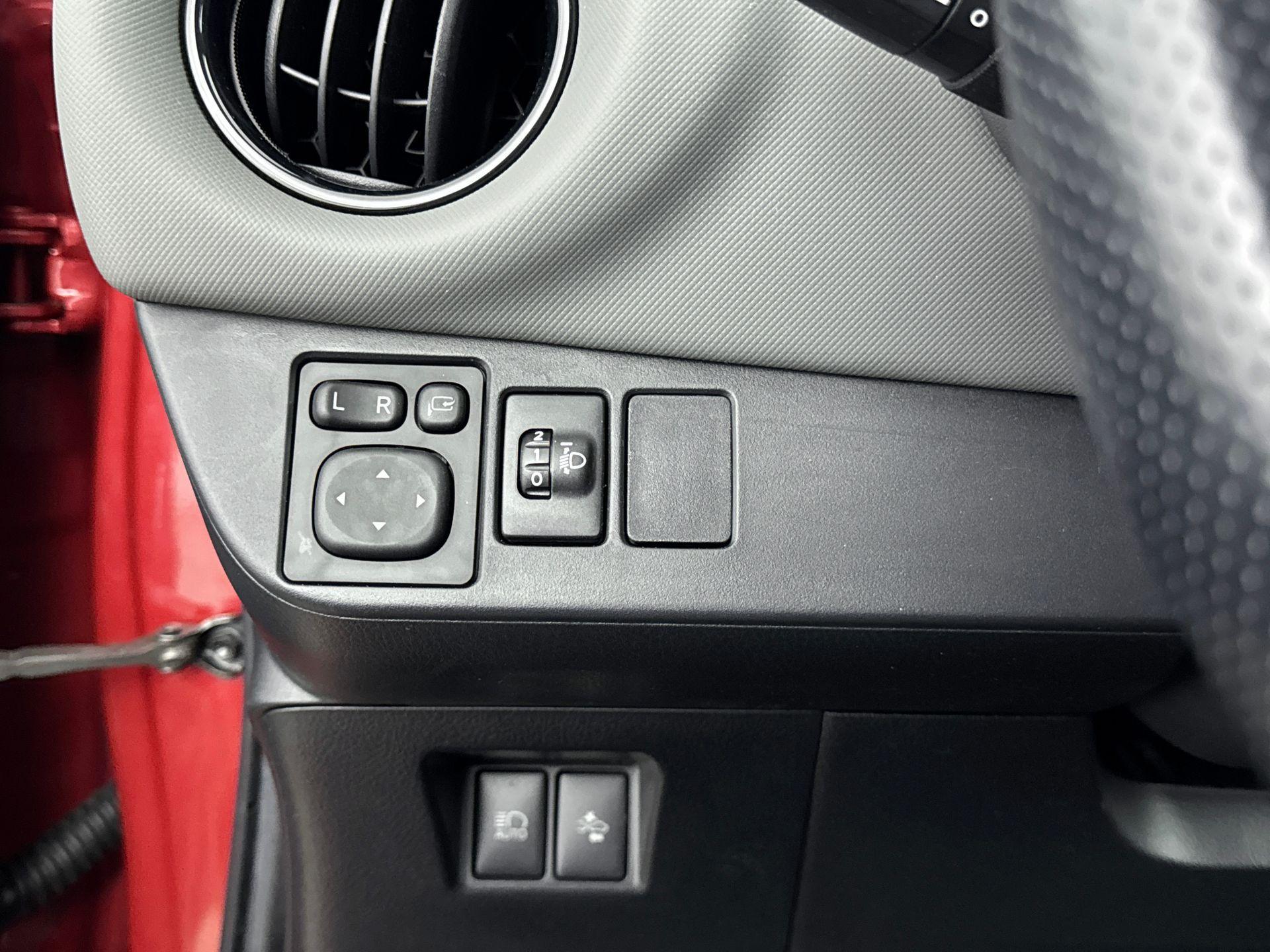 Foto van Toyota Toyota Yaris Hybrid