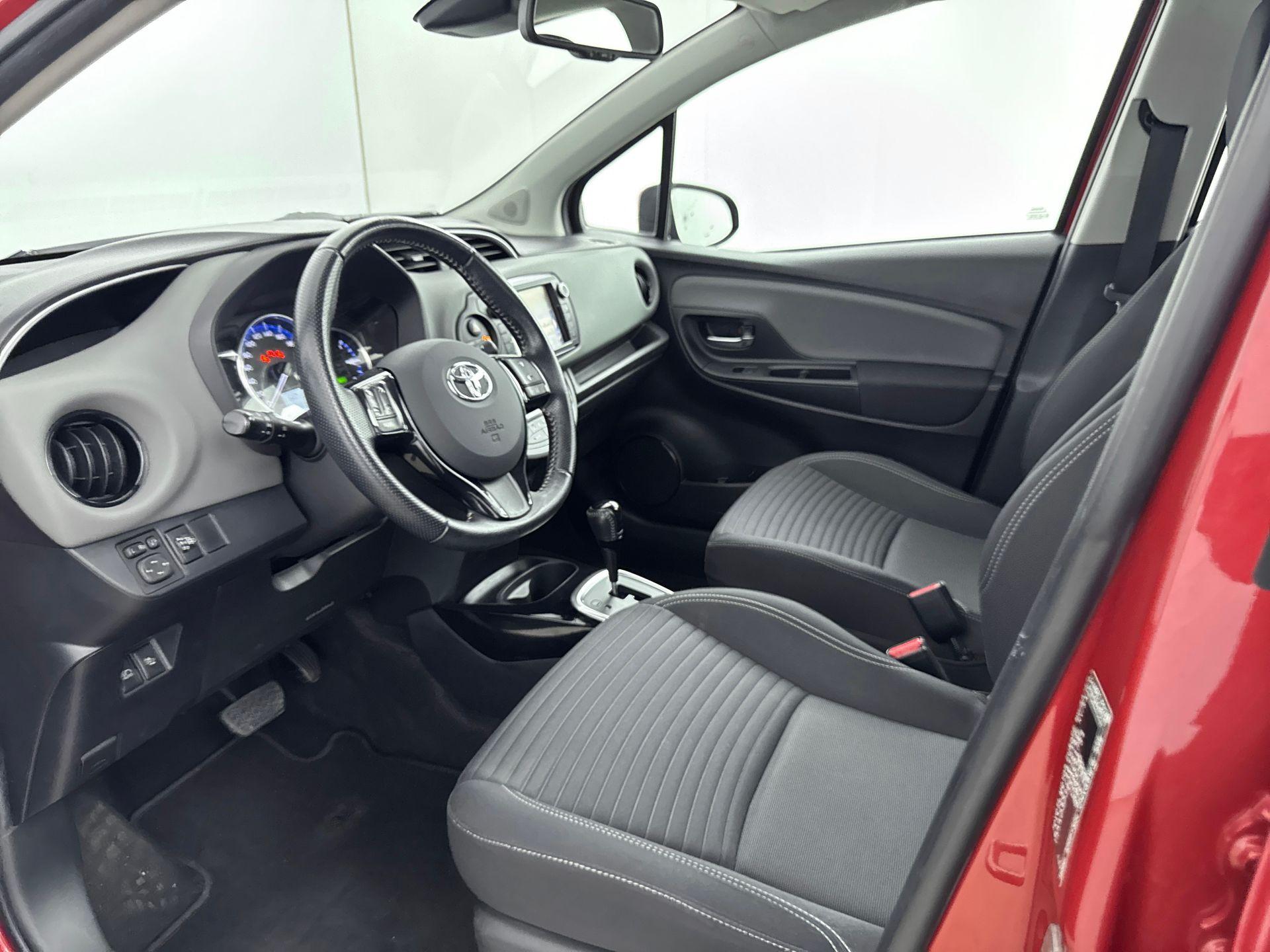 Foto van Toyota Toyota Yaris Hybrid