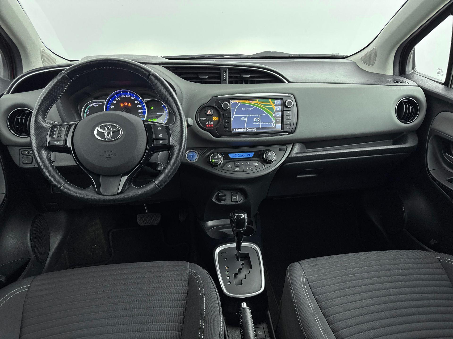 Foto van Toyota Toyota Yaris Hybrid