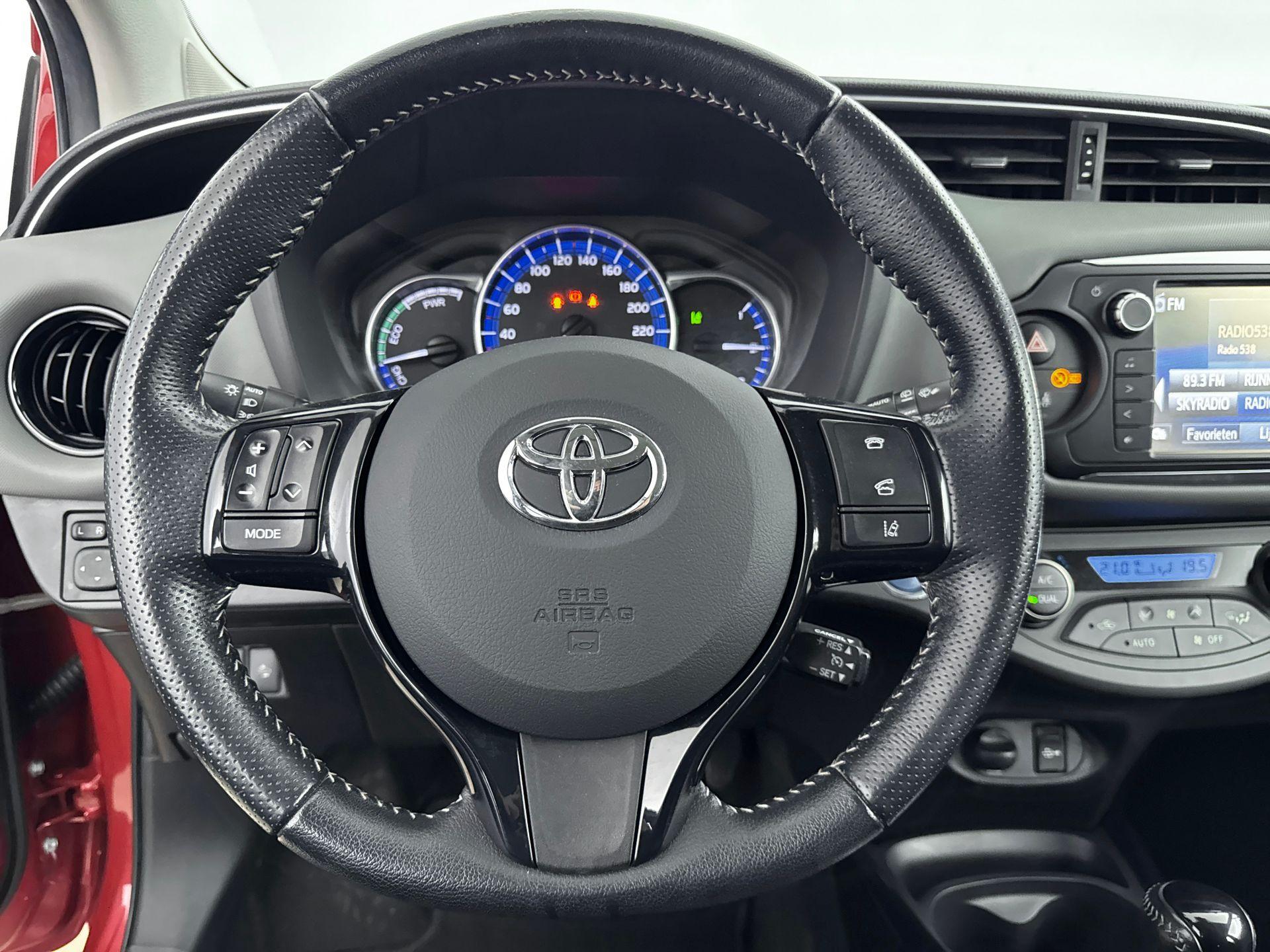Foto van Toyota Toyota Yaris Hybrid