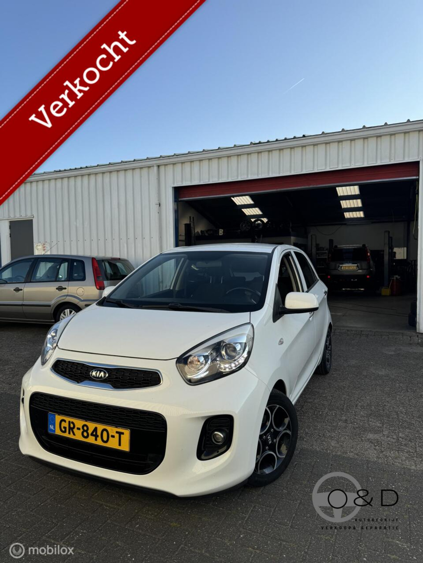 Kia Picanto 1.0 CVVT First Edition| Carplay | Airco | Cruise 2015 - voorkant