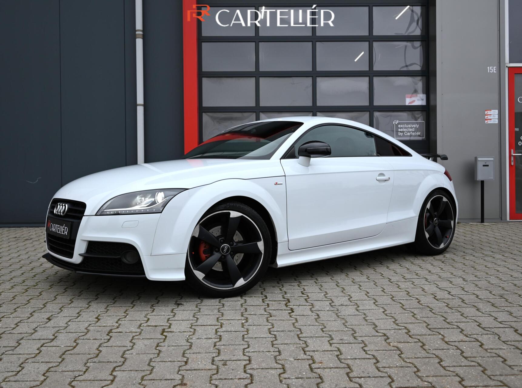 Foto van AUDI TT COUPE