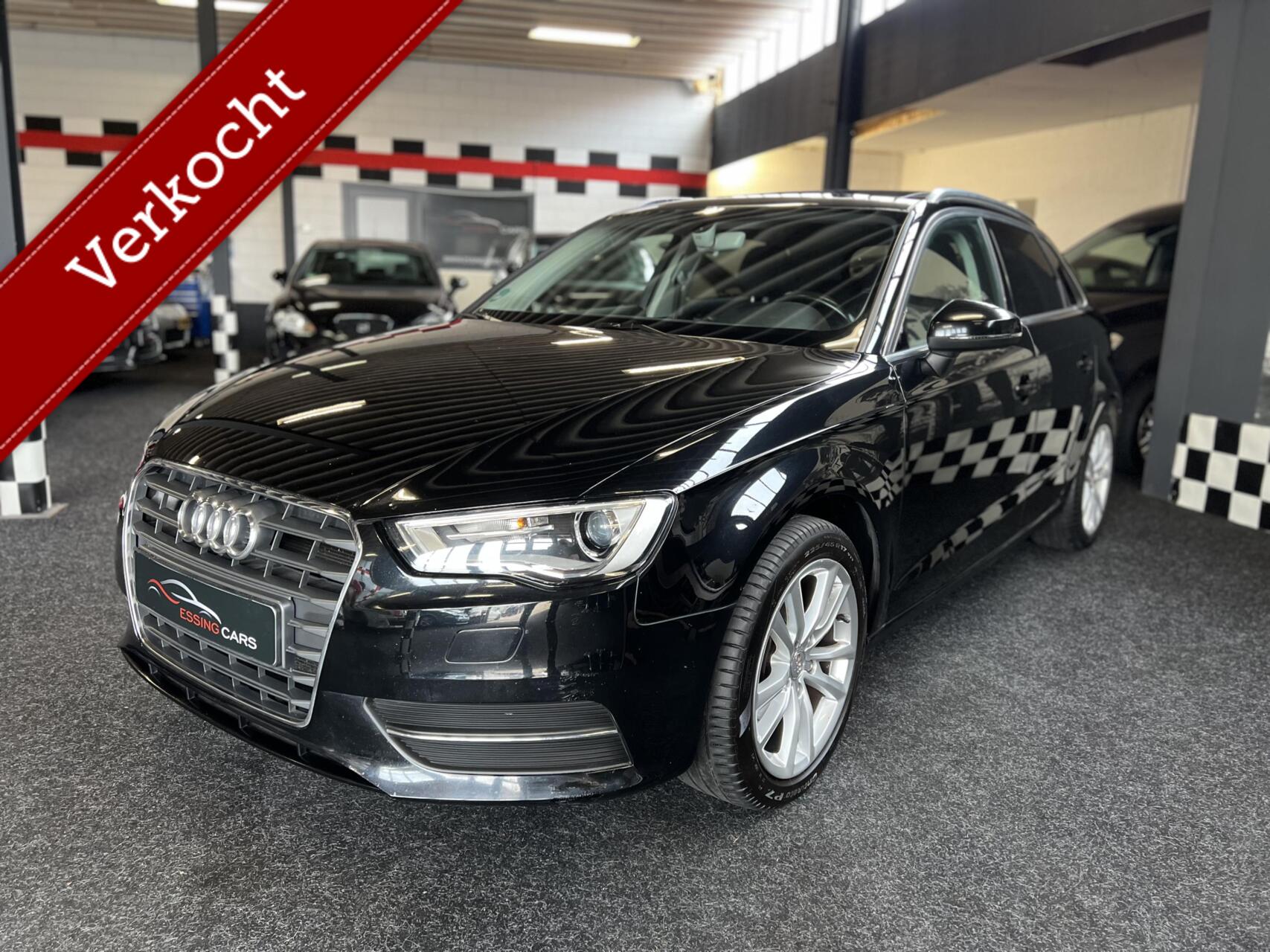 Audi A3 Sportback 1.4 TFSI CoD PANO! NAP 2015 - voorkant