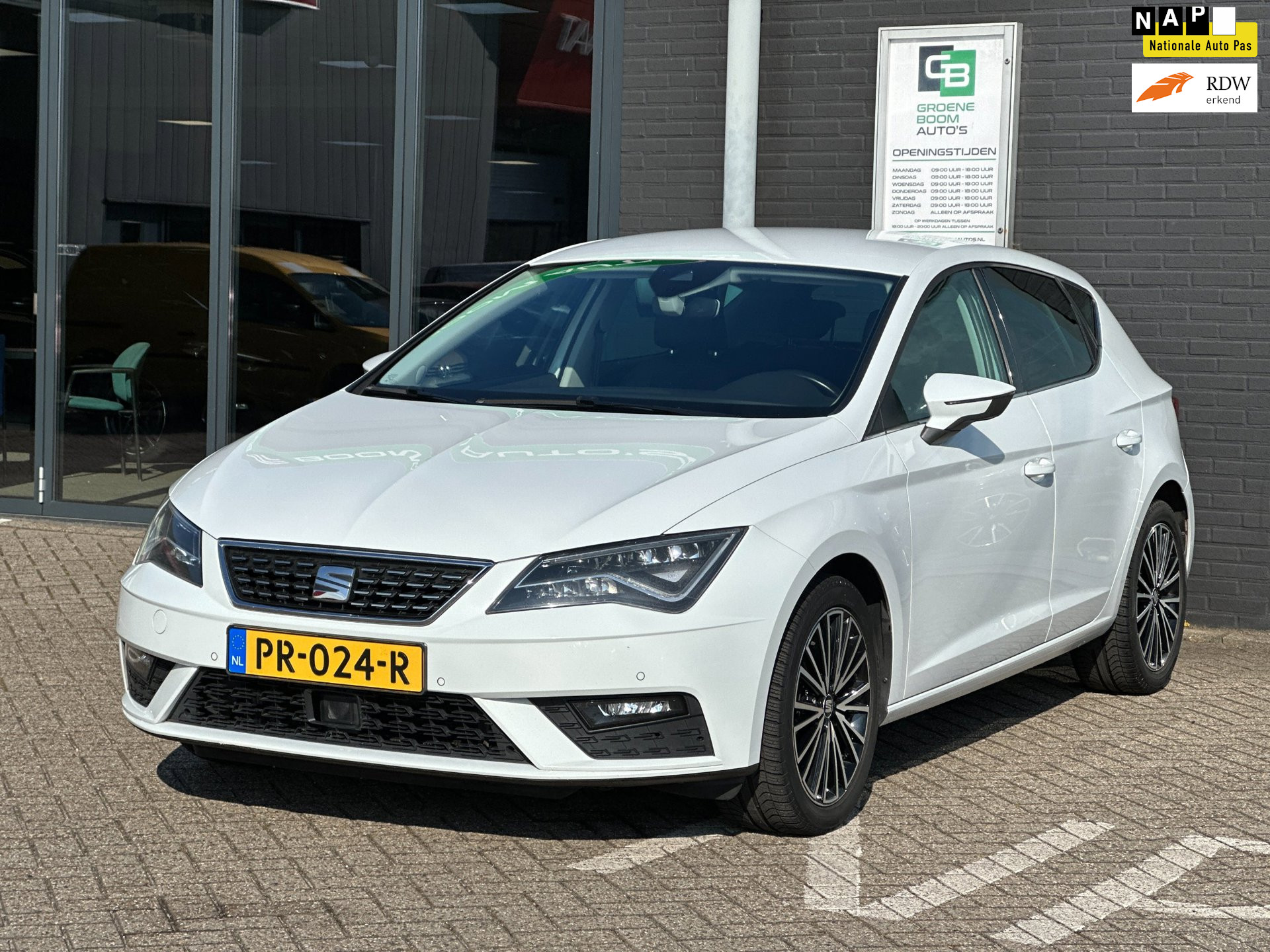 Seat Leon 1.4 EcoTSI Xcellence/150 PK/CAMERA/CARPLAY/NAVI/NL-AUTO NAP!! 2017 - voorkant
