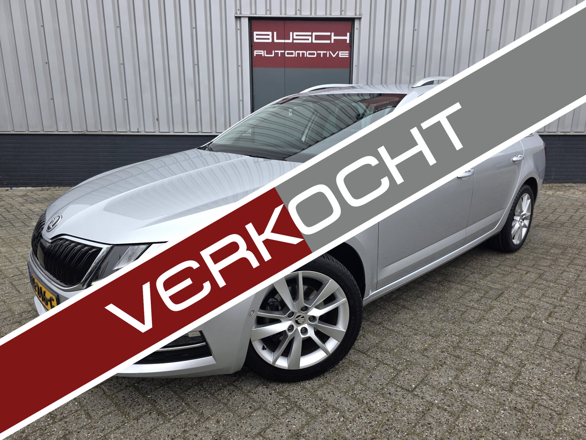 Skoda Octavia 1.0 TSI Greentech Style Business 2e EIG! 2018 - voorkant