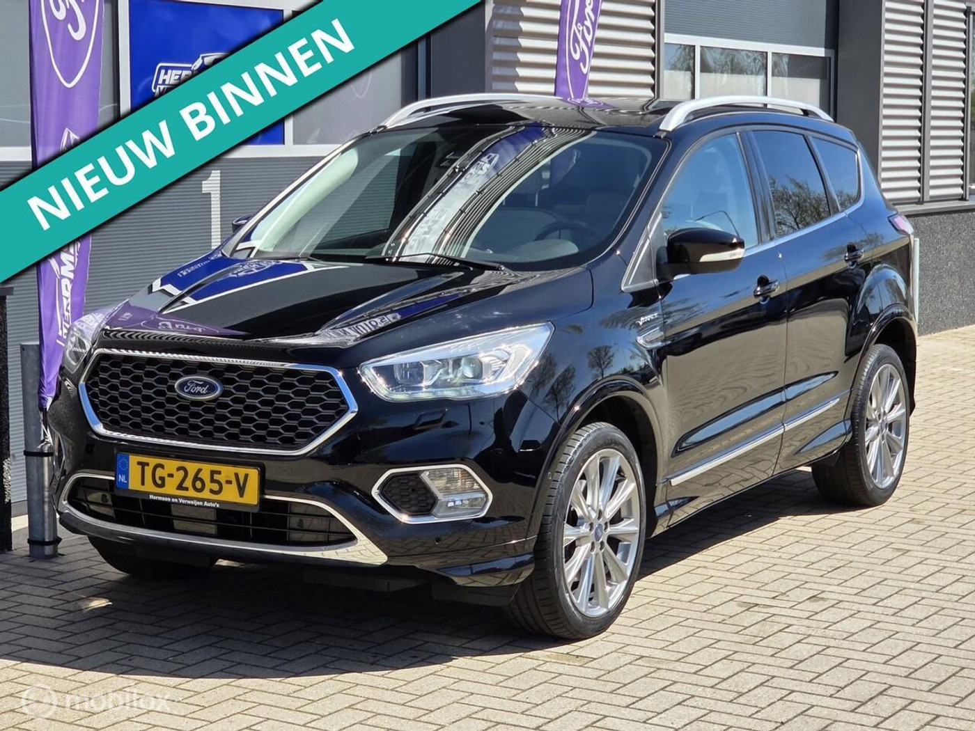 Ford Kuga 1.5 EcoBoost 182pk Vignale vol opties 2018 - voorkant