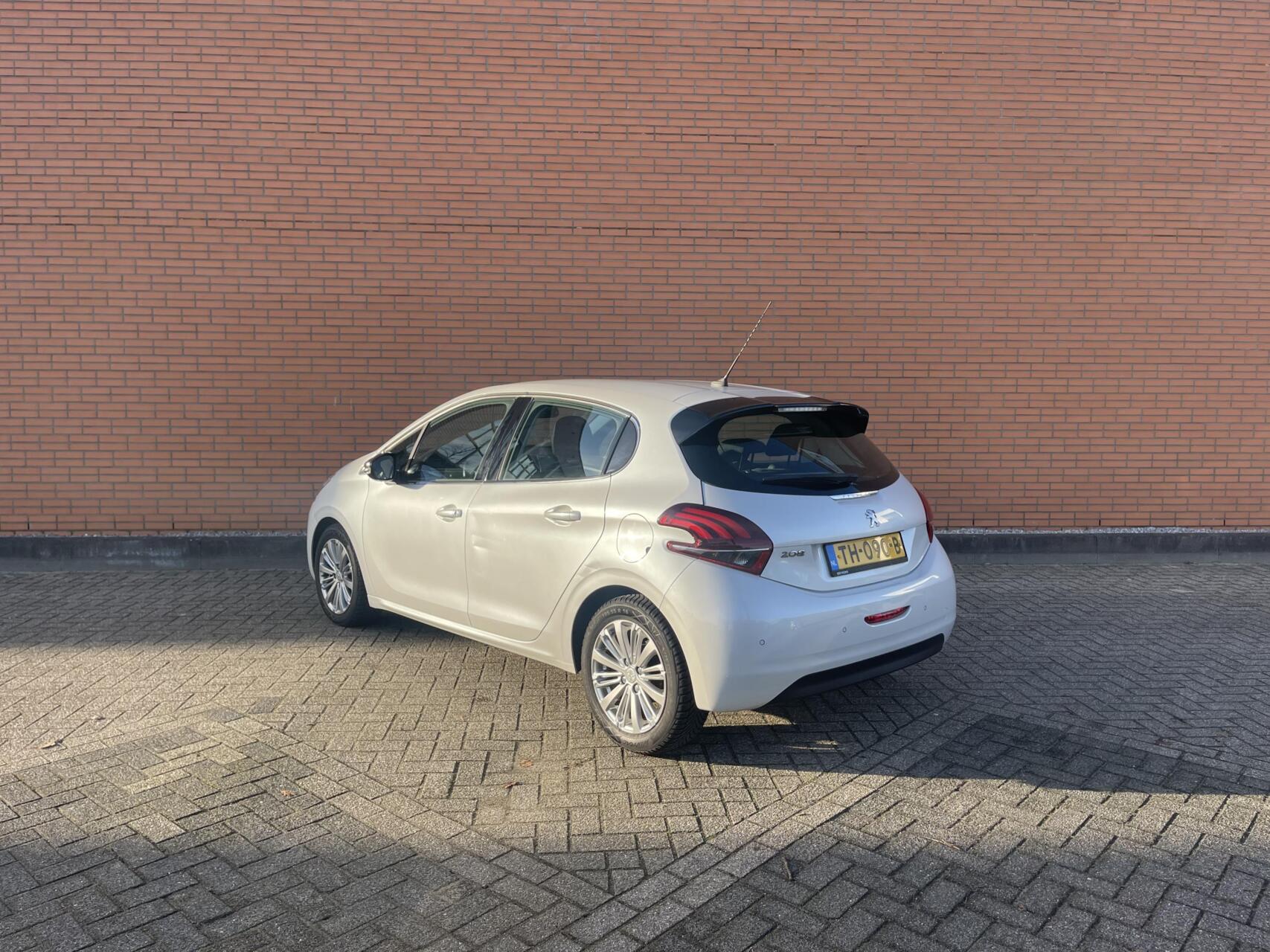 Foto van Peugeot 208