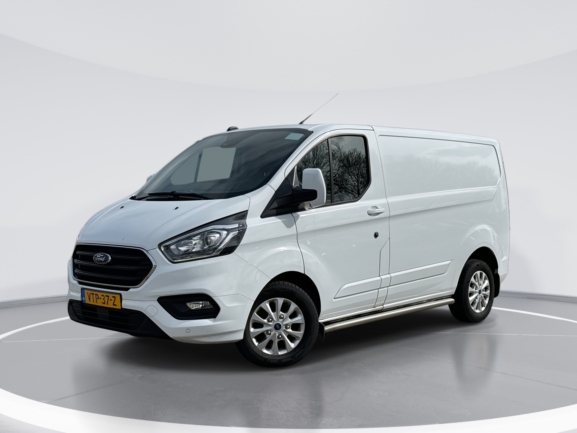 Ford Transit Custom 280 2.0 TDCI L1H1 Limited 2023 - voorkant