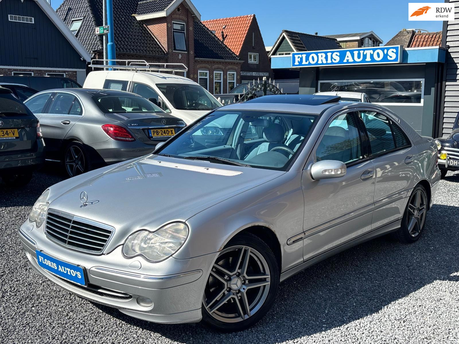 Mercedes-Benz C 200 Kompressor 200 K. Avantgarde|Schuifdak|Cruise|3-2027 APK| 2001 - voorkant