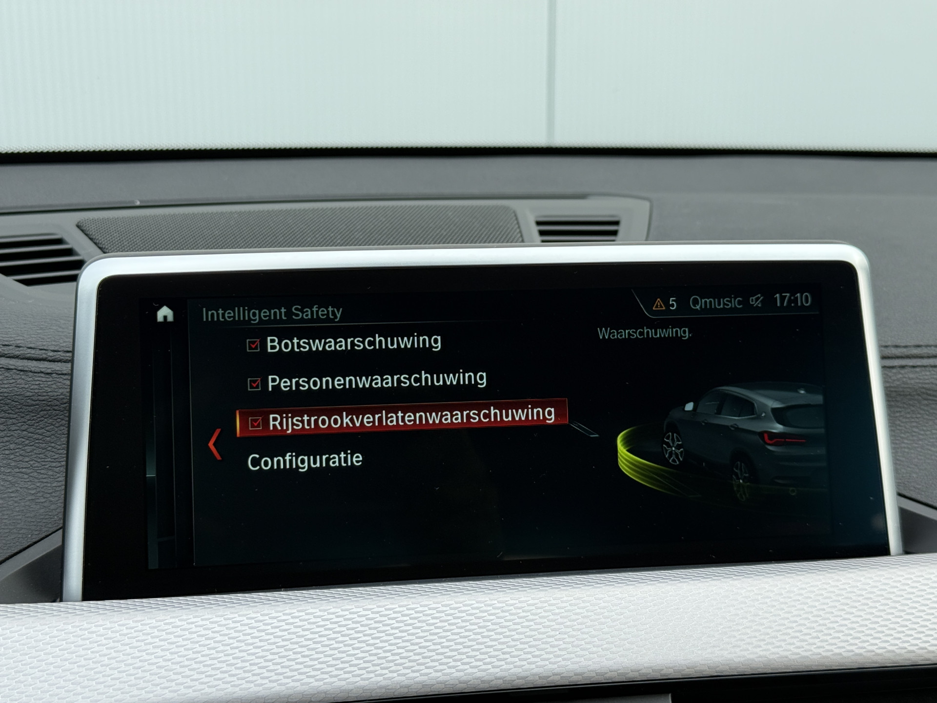 Foto van BMW X2 Sdrive20i