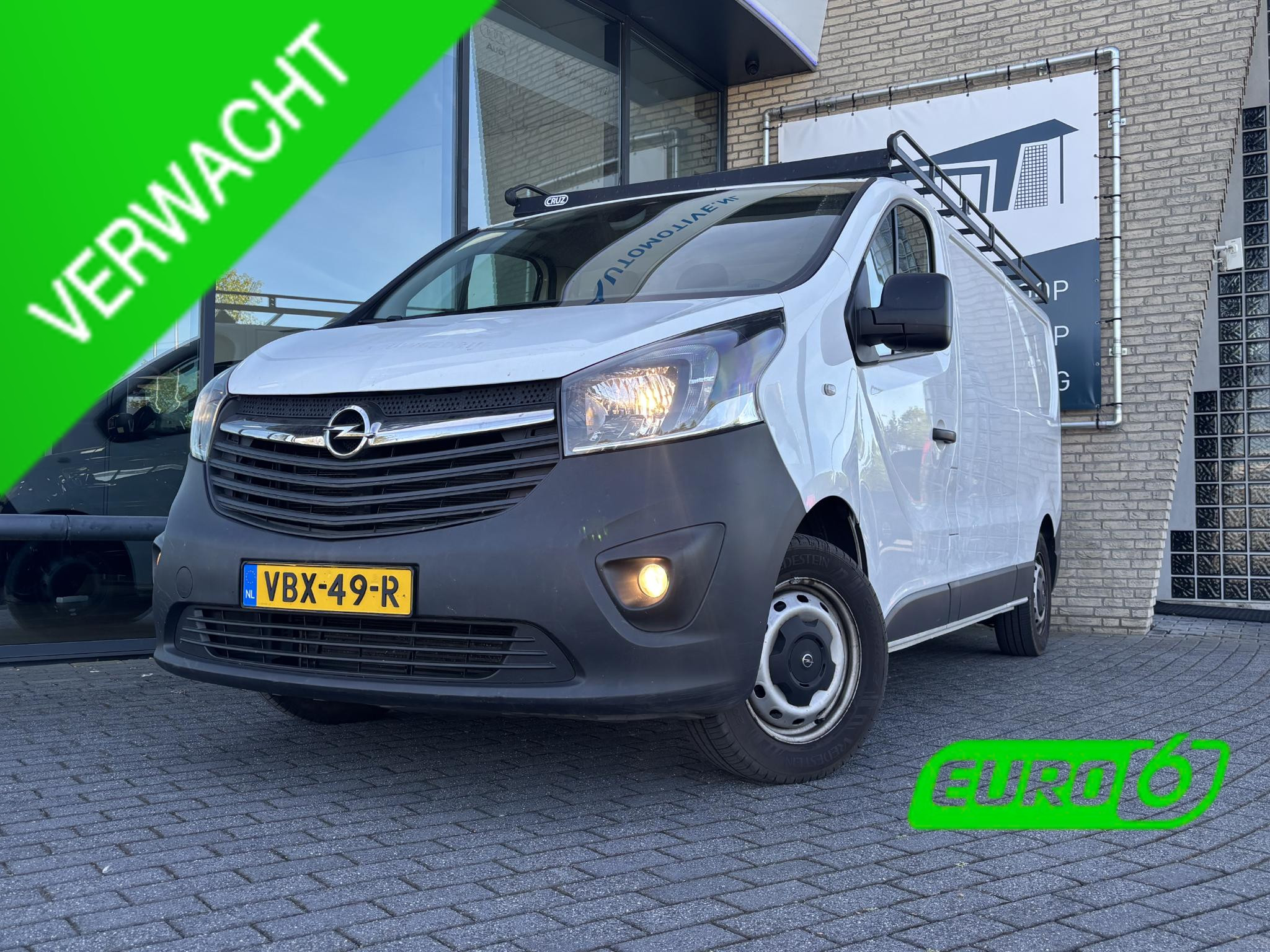 Foto van OPEL VIVARO-B