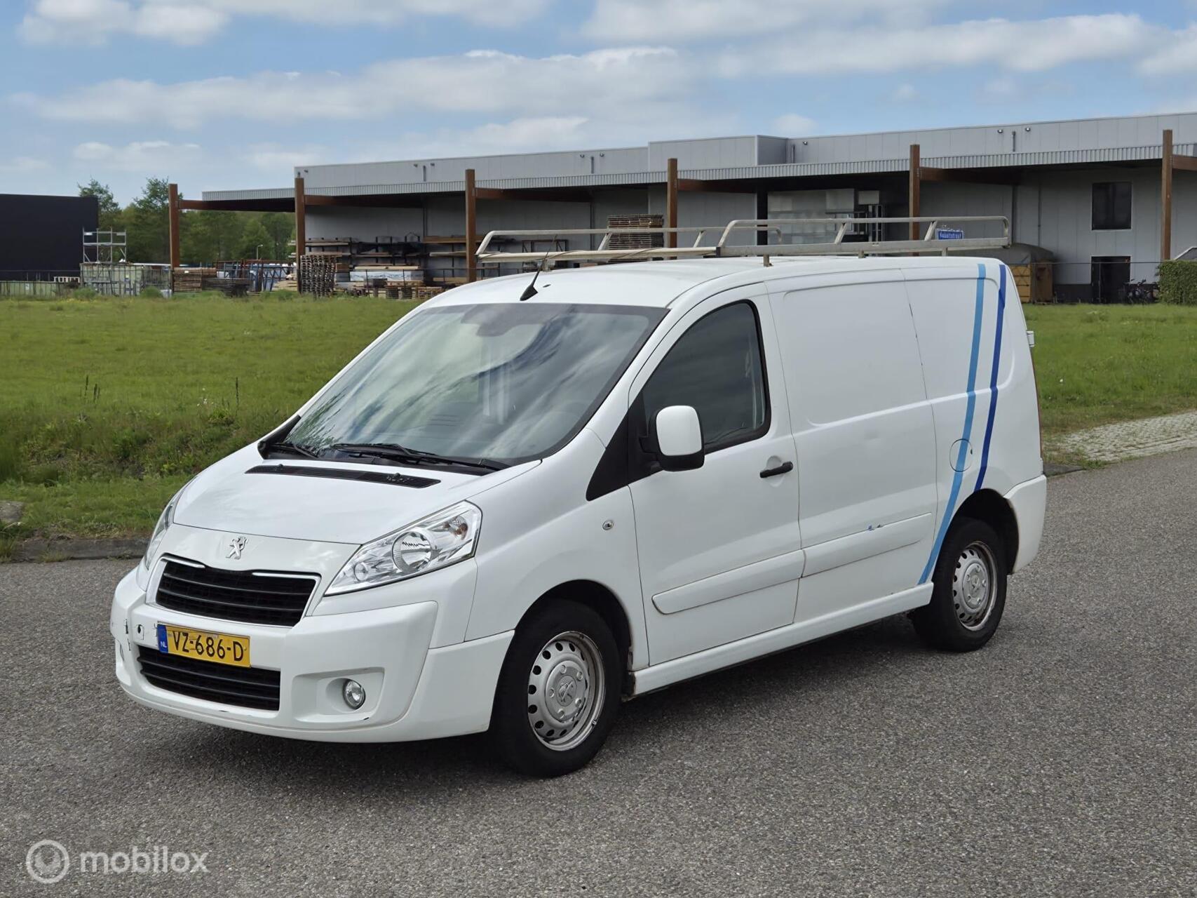 Foto van PEUGEOT EXPERT