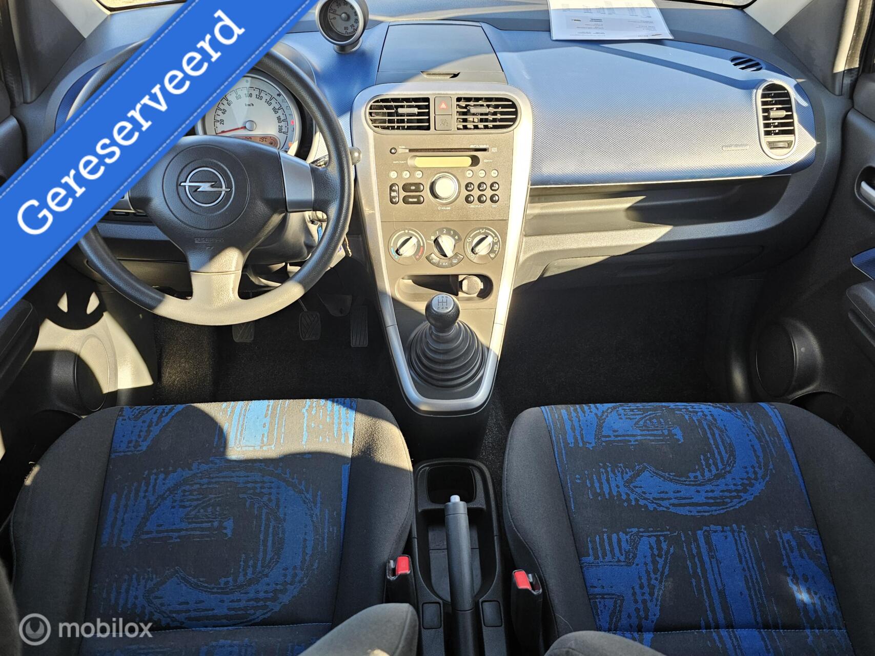 Foto van Opel Agila