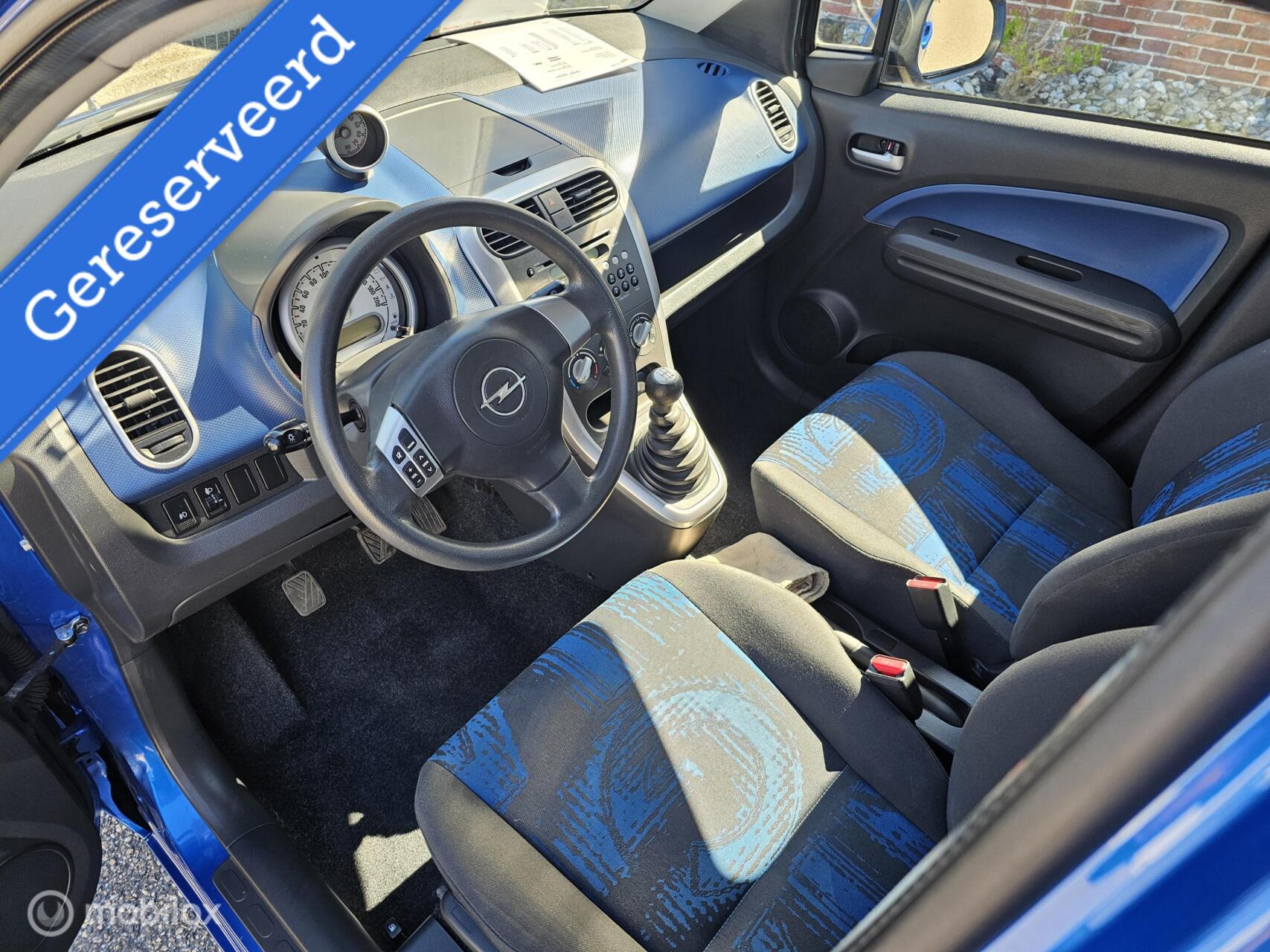 Foto van Opel Agila