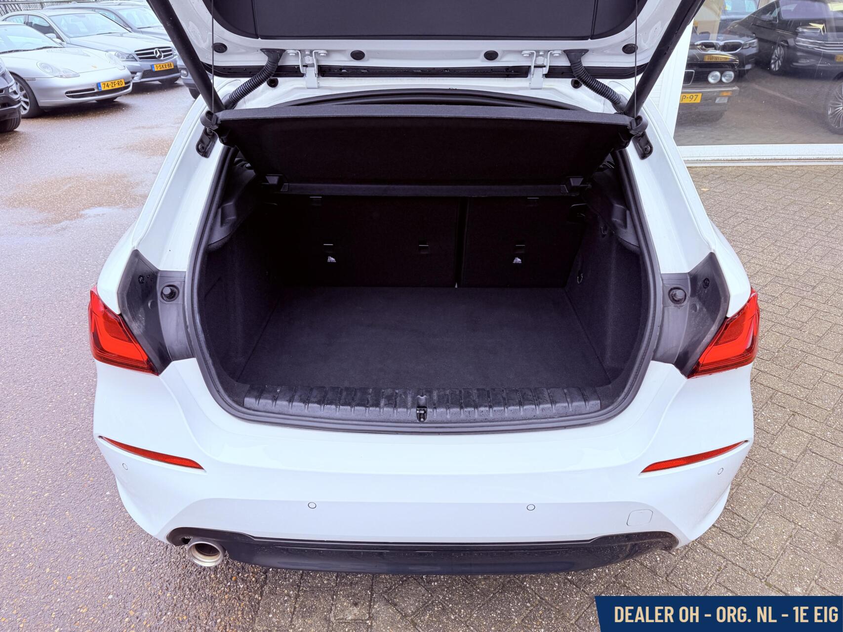 Foto van BMW 118i