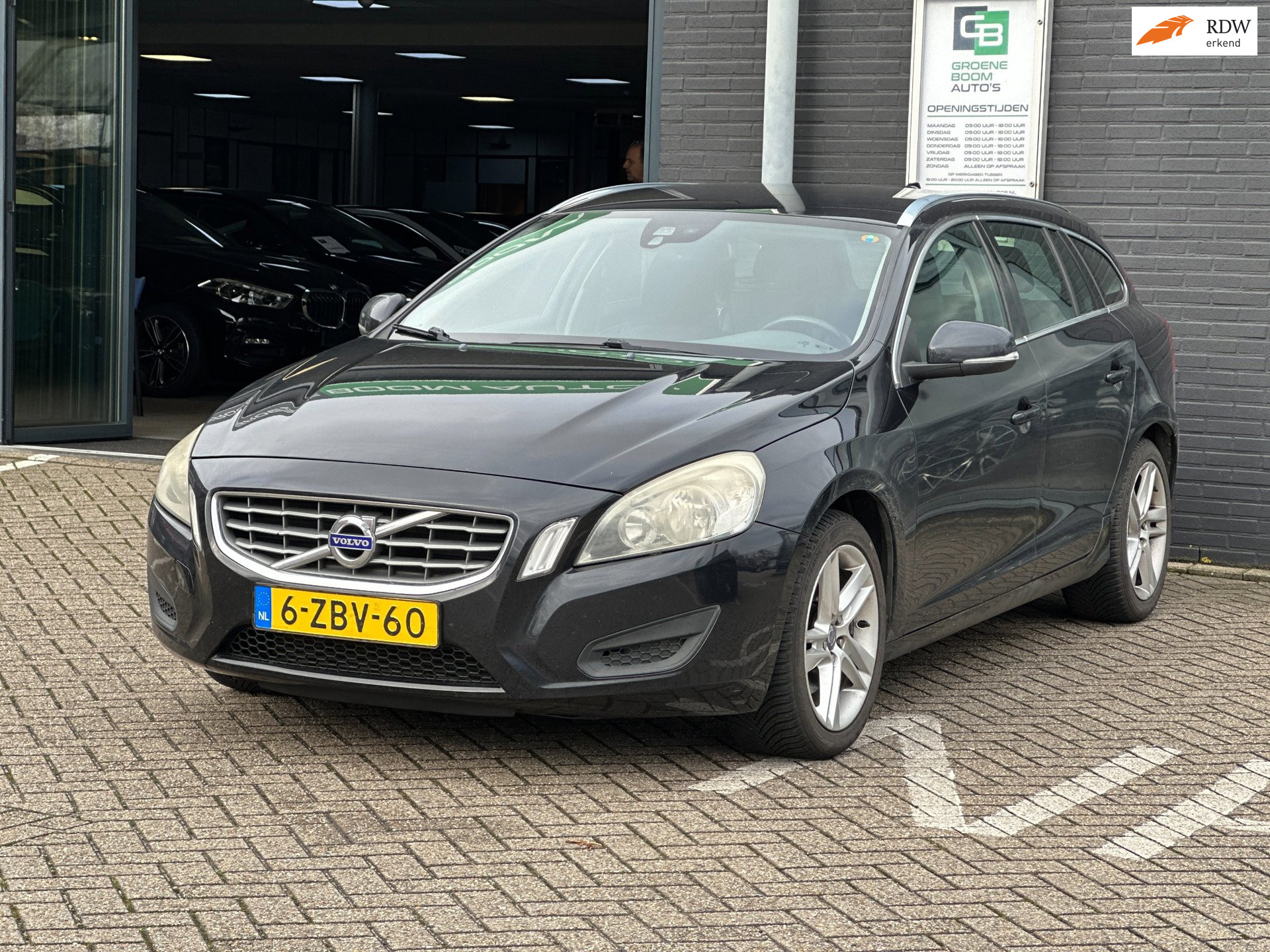 Foto van VOLVO V60
