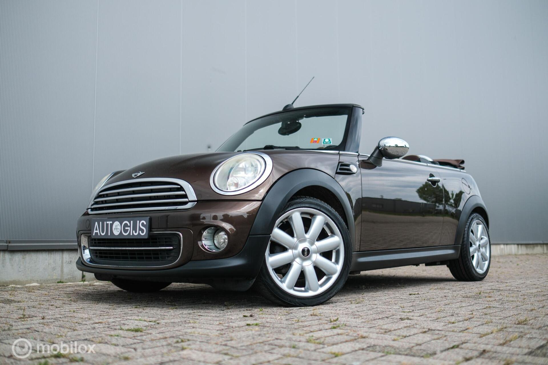 Foto van MINI COOPER CABRIO