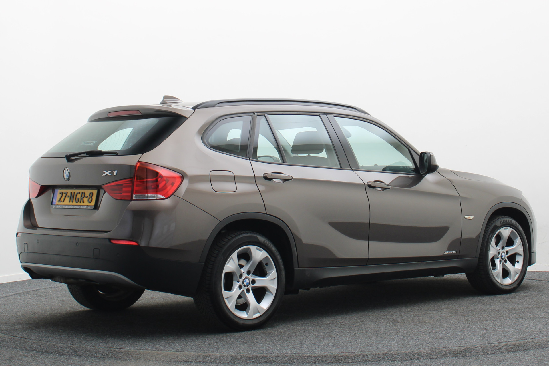 Foto van BMW X1 sDrive 18i