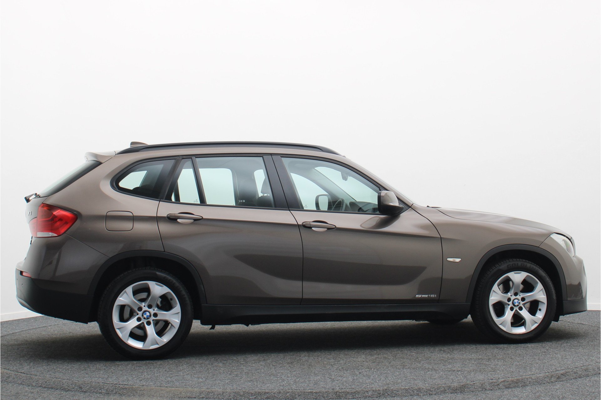 Foto van BMW X1 sDrive 18i