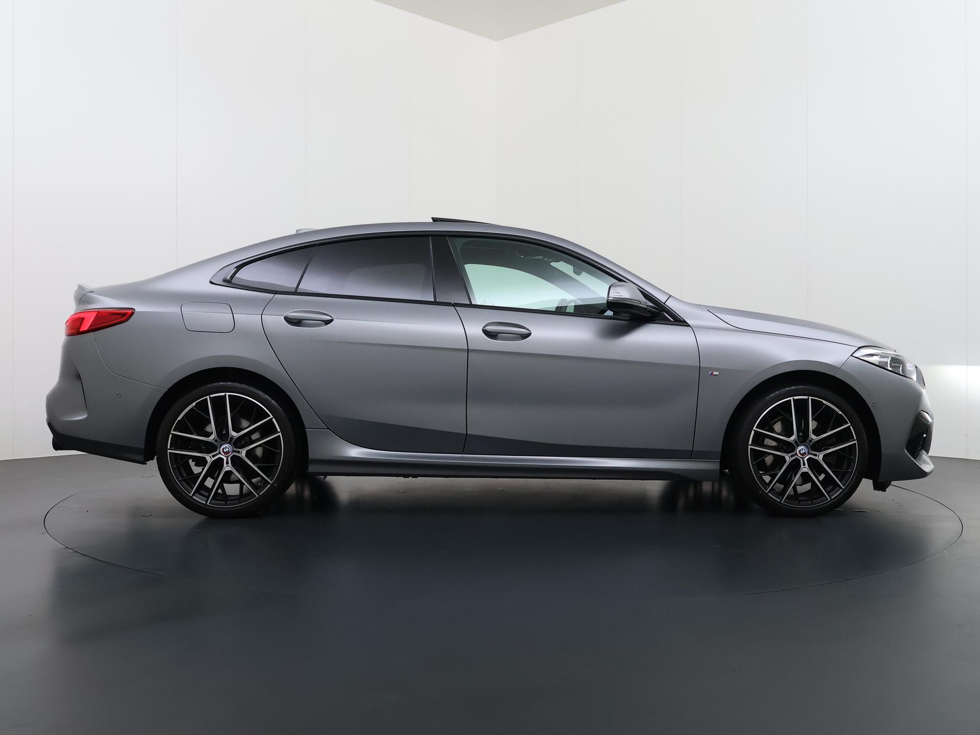Foto van BMW 220i
