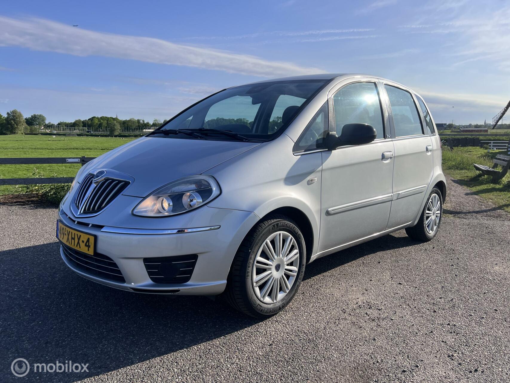 Foto van Lancia Musa