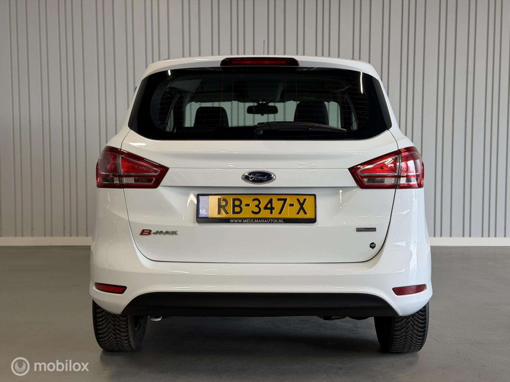 Foto van Ford B-max