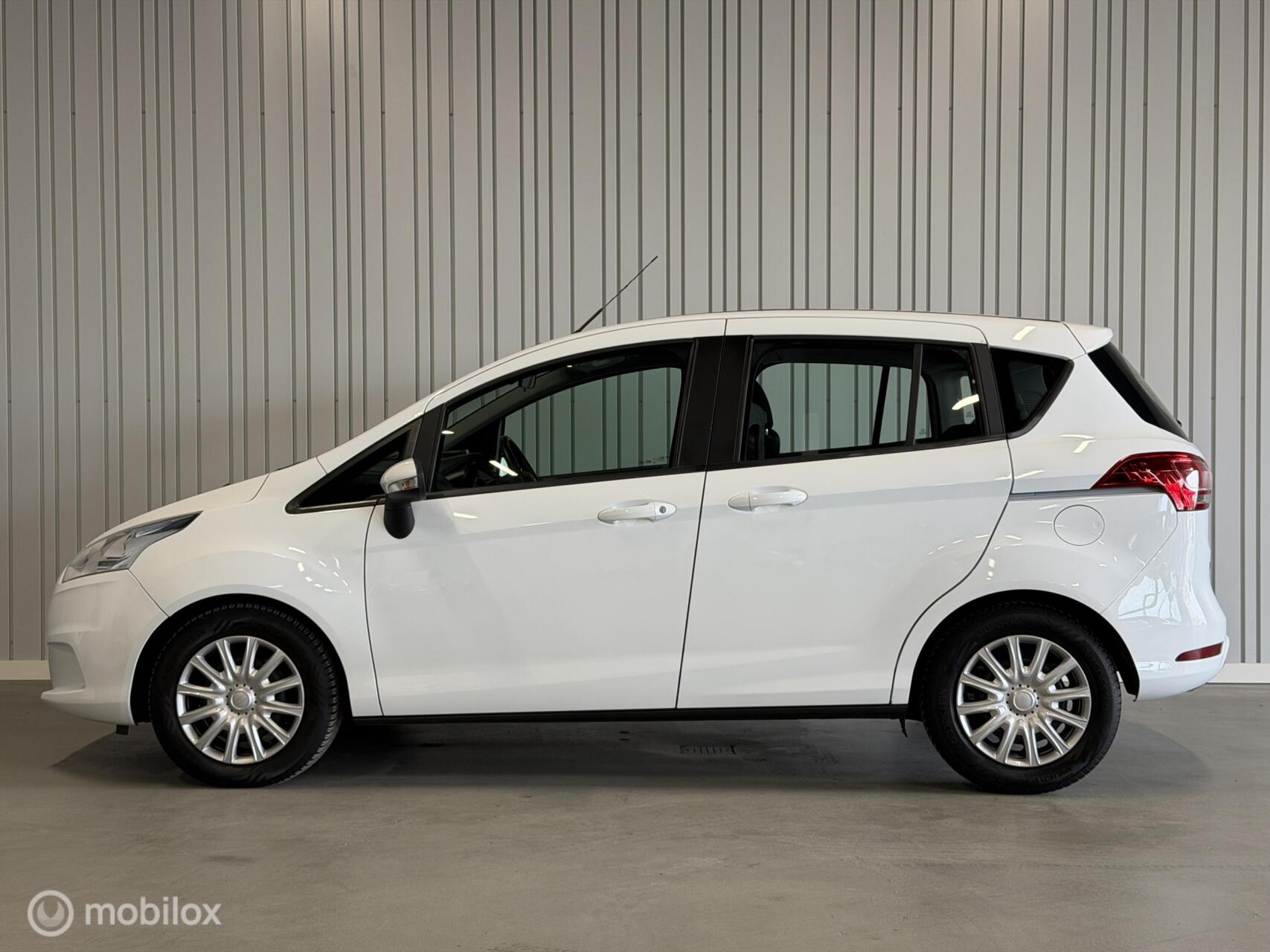 Foto van Ford B-max
