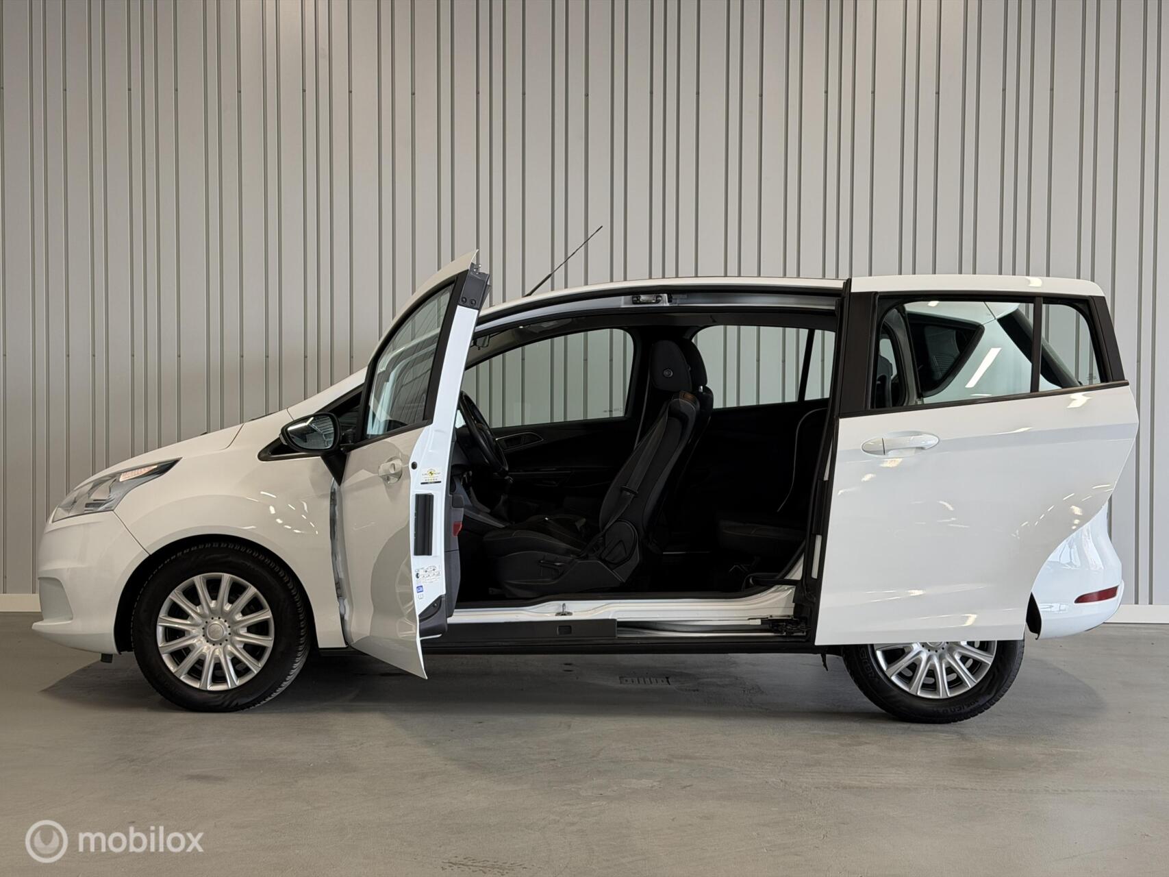 Foto van Ford B-max