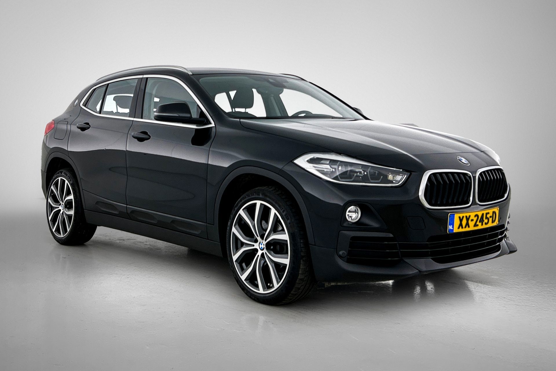 Foto van BMW X2 Sdrive18i