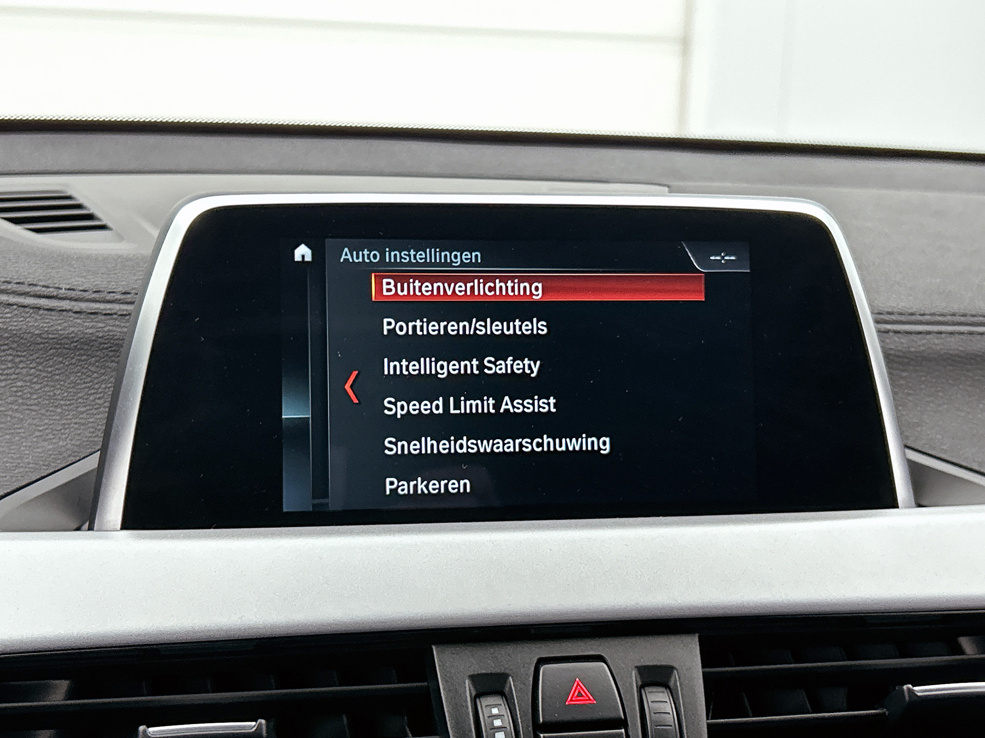 Foto van BMW X2 Sdrive18i