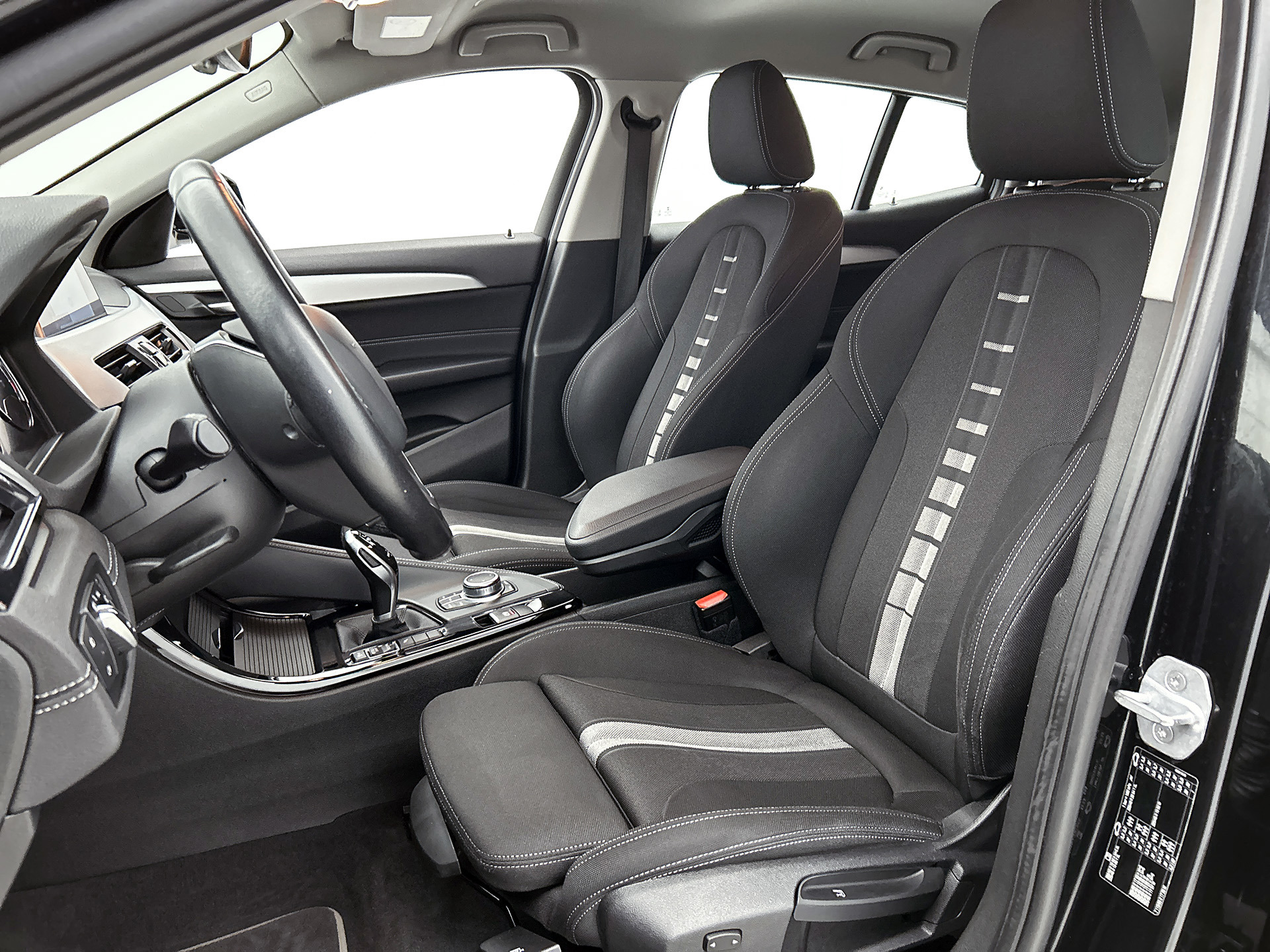 Foto van BMW X2 Sdrive18i