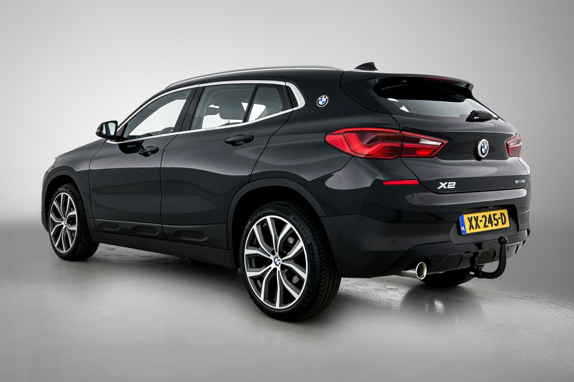Foto van BMW X2 Sdrive18i