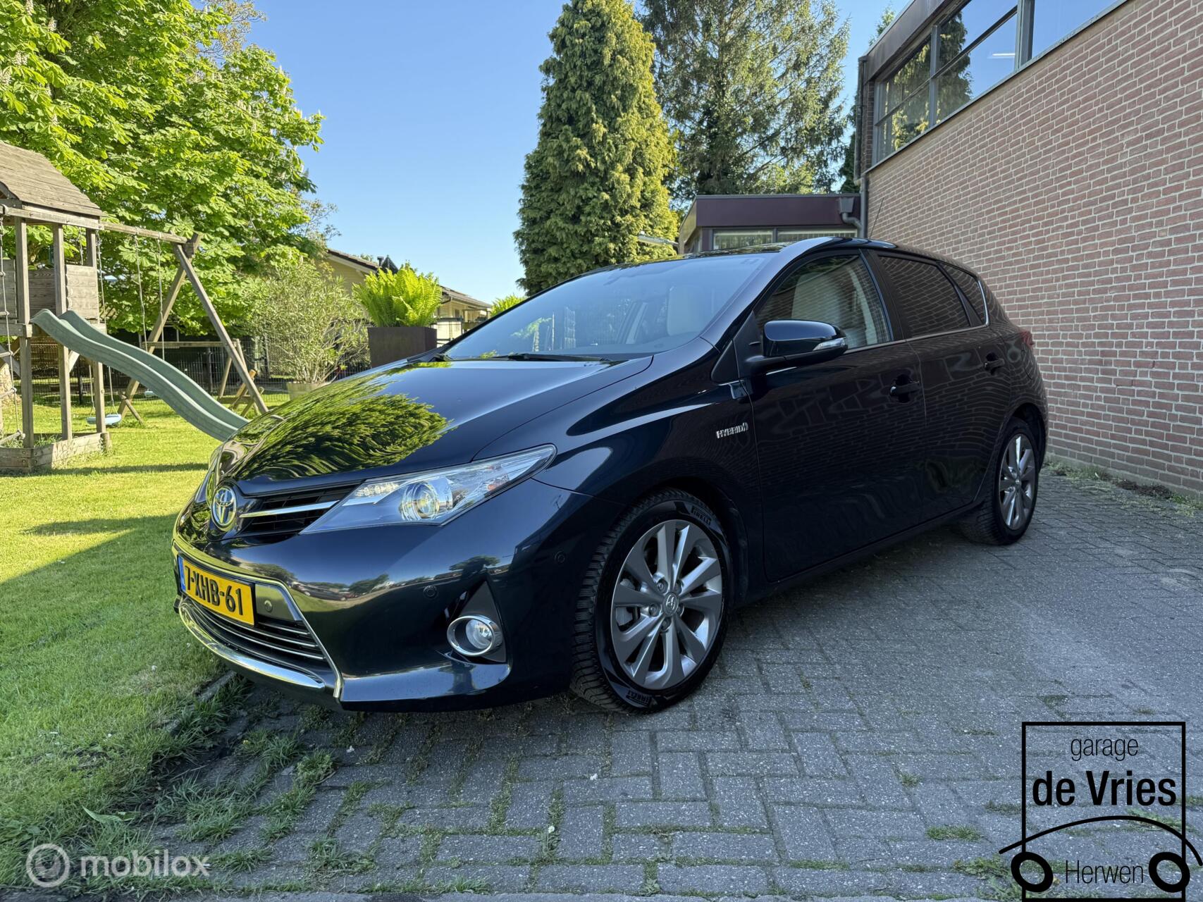 Toyota Toyota Auris 1.8 Hybrid Executive 2014 - voorkant