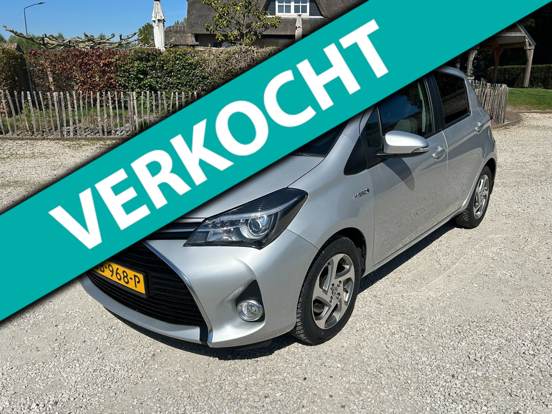 Foto van TOYOTA TOYOTA YARIS HYBRID