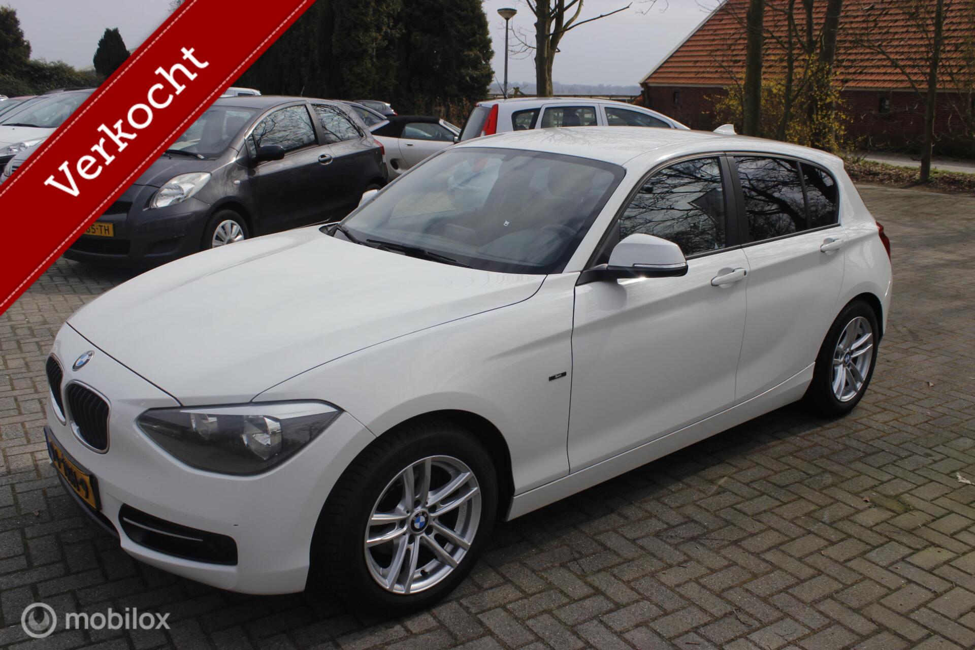 BMW 1er Reihe 116i Business 2012 - voorkant