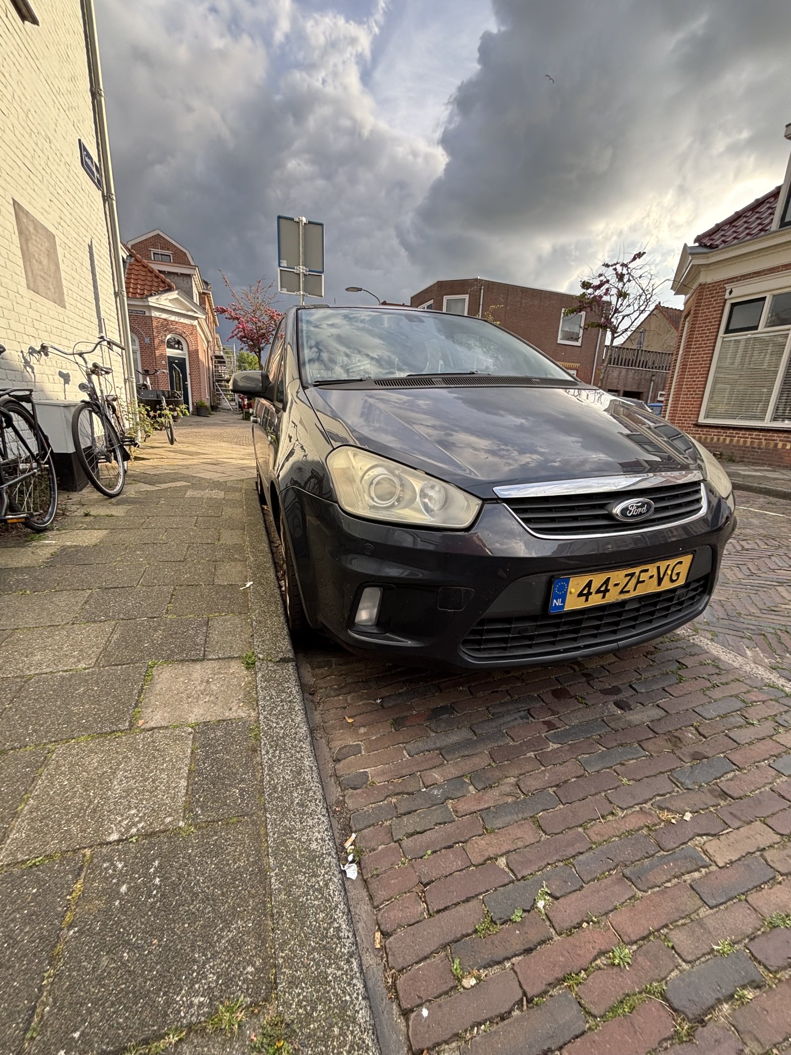 Ford C-max 1.8-16V Titanium 2008 - voorkant