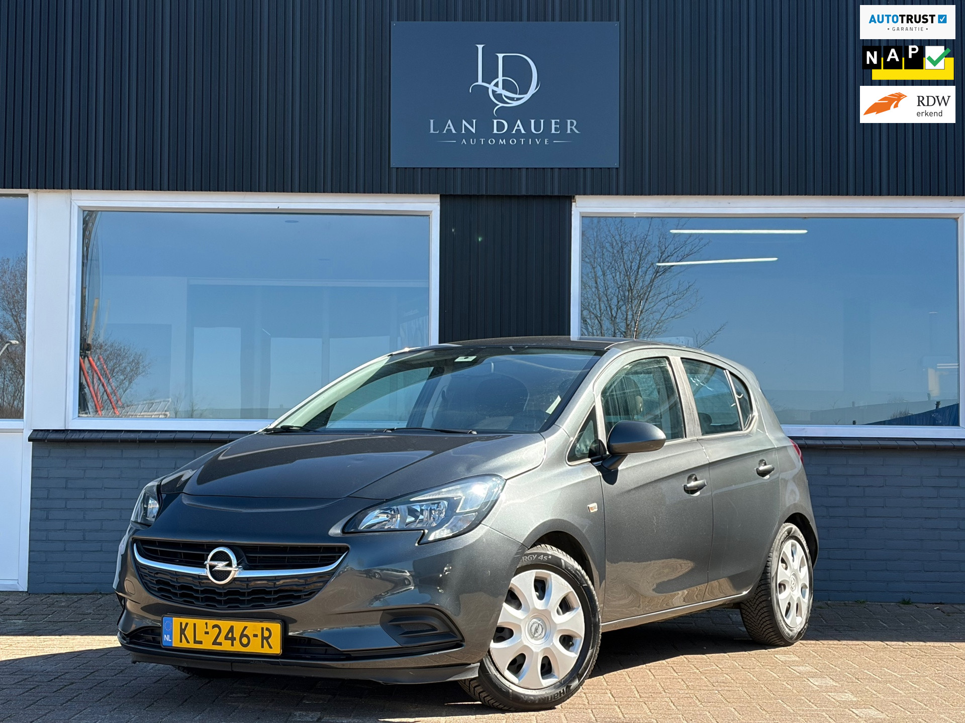 Foto van OPEL CORSA-E