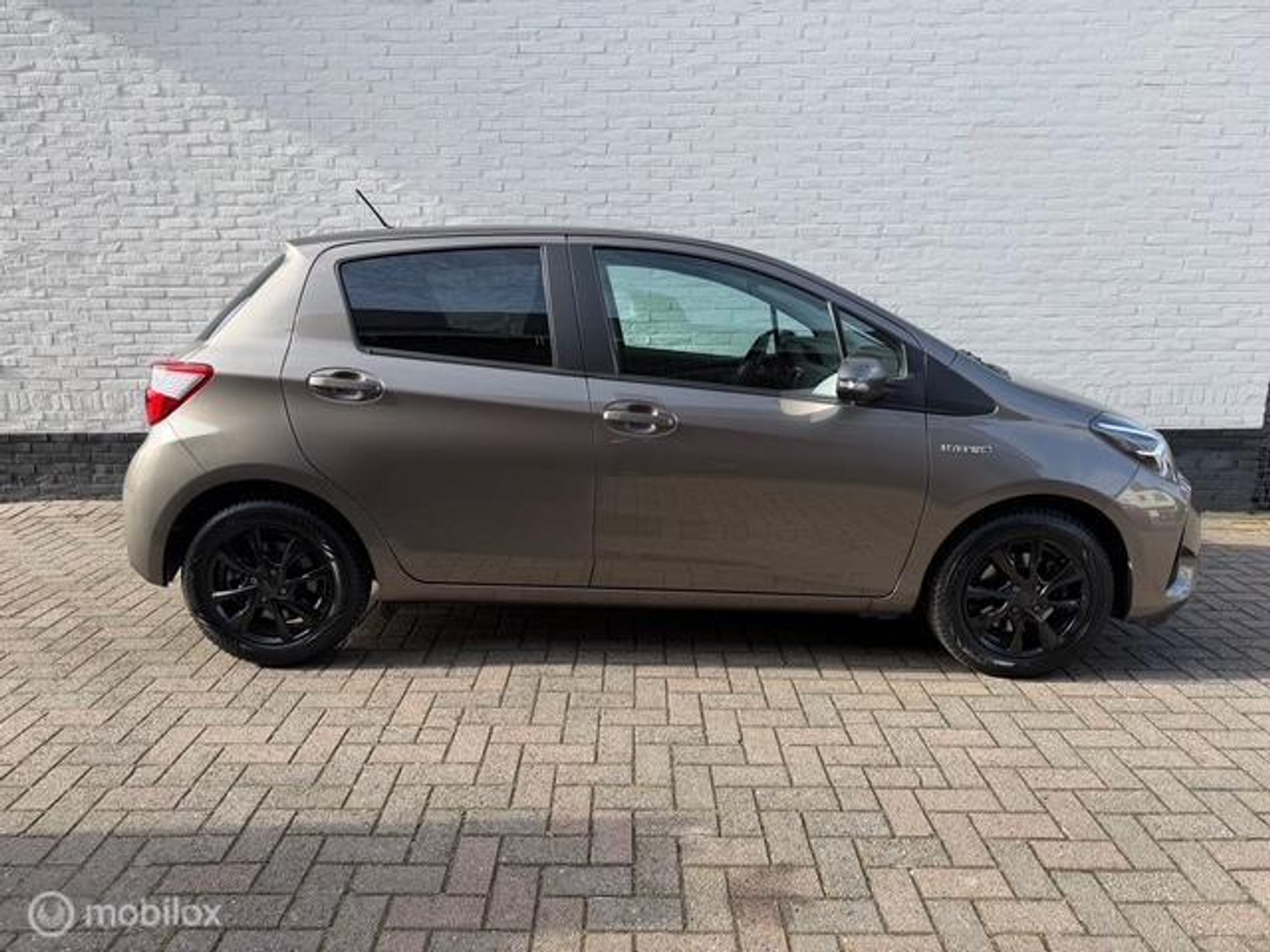 Foto van Toyota Toyota Yaris Hybrid