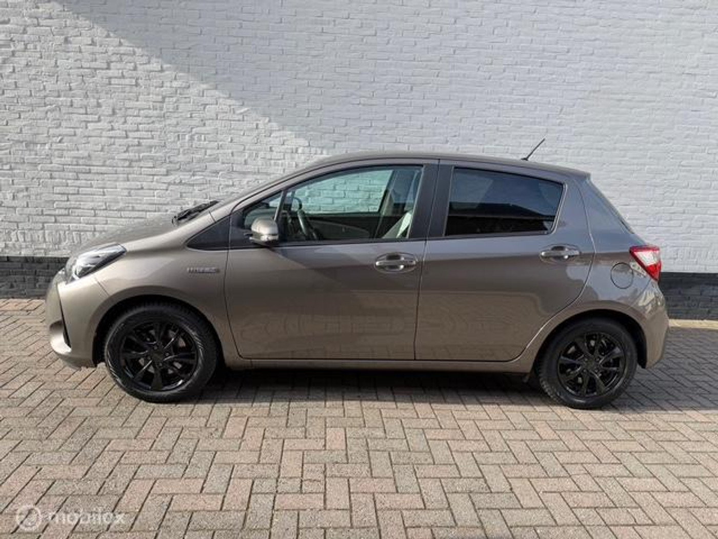 Foto van Toyota Toyota Yaris Hybrid