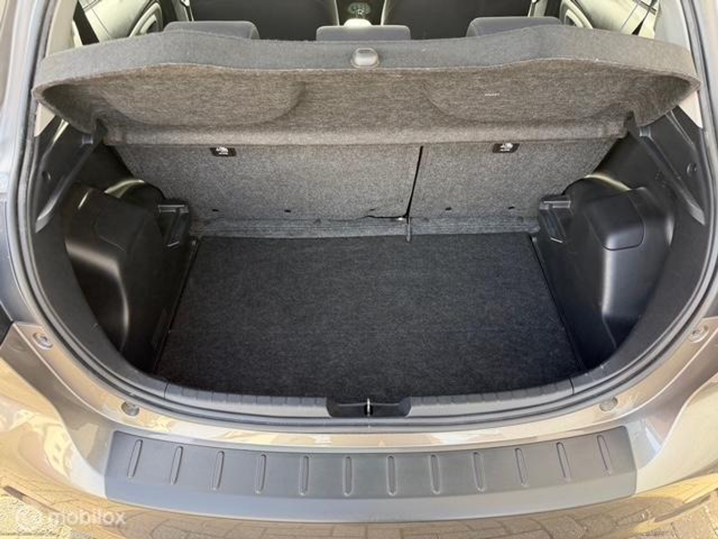 Foto van Toyota Toyota Yaris Hybrid
