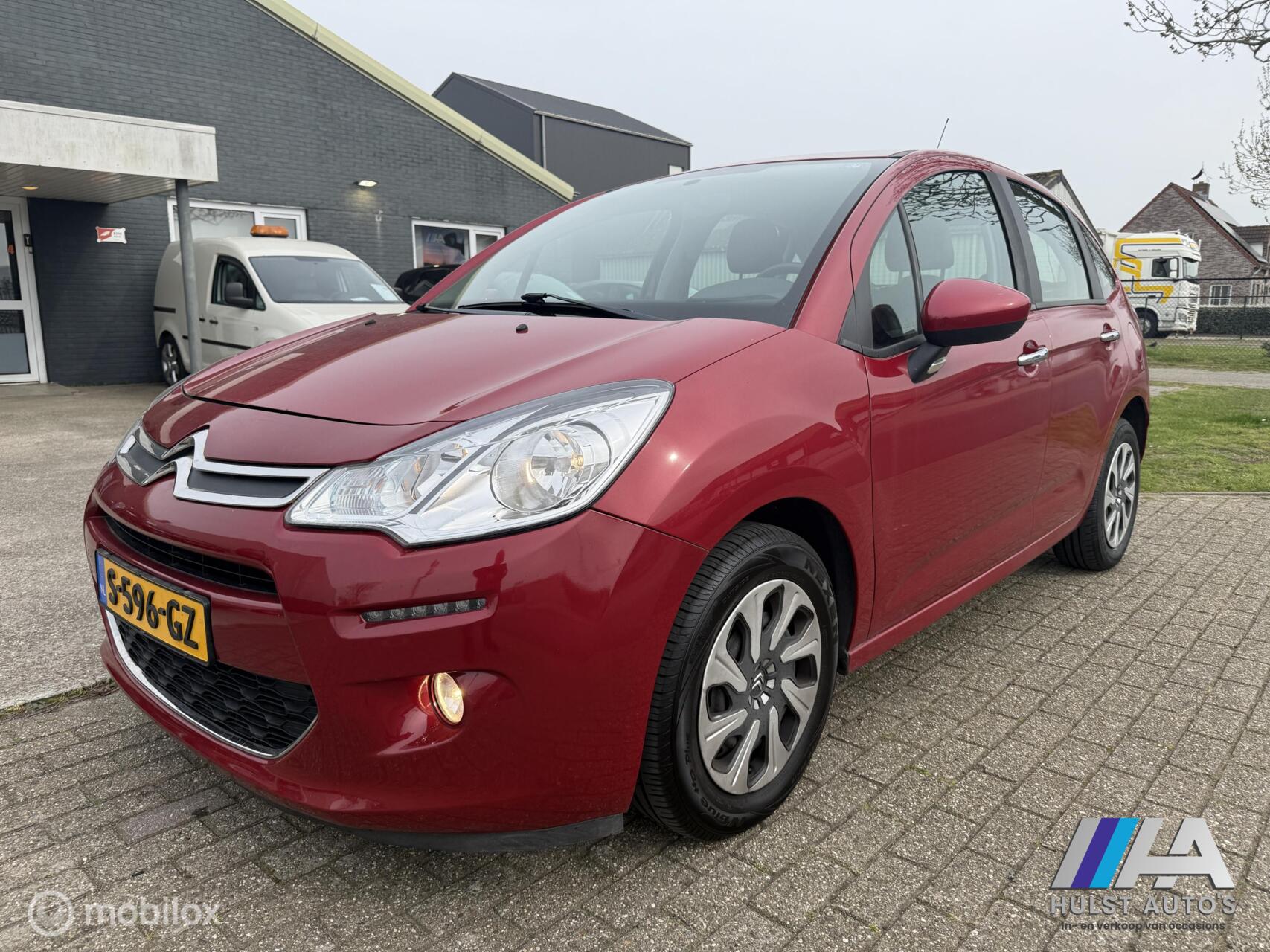 Citroen C3 1.2 PureTech Tendance 2015 | 58 dkm ! | Navigatie | Pdc 2015 - voorkant