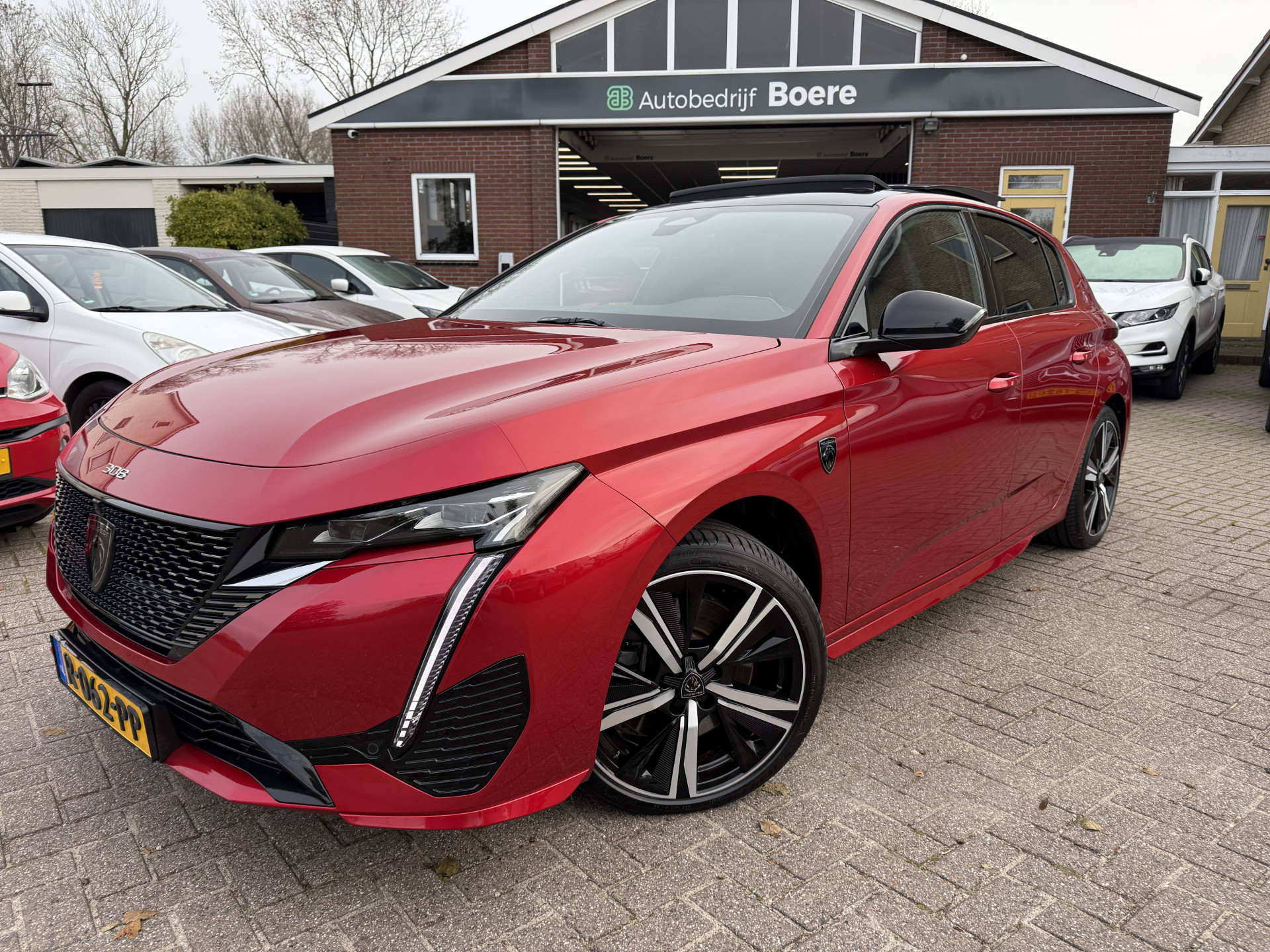 Peugeot 308 1.6 HYbrid 180 GT Pack Business 2022 - voorkant